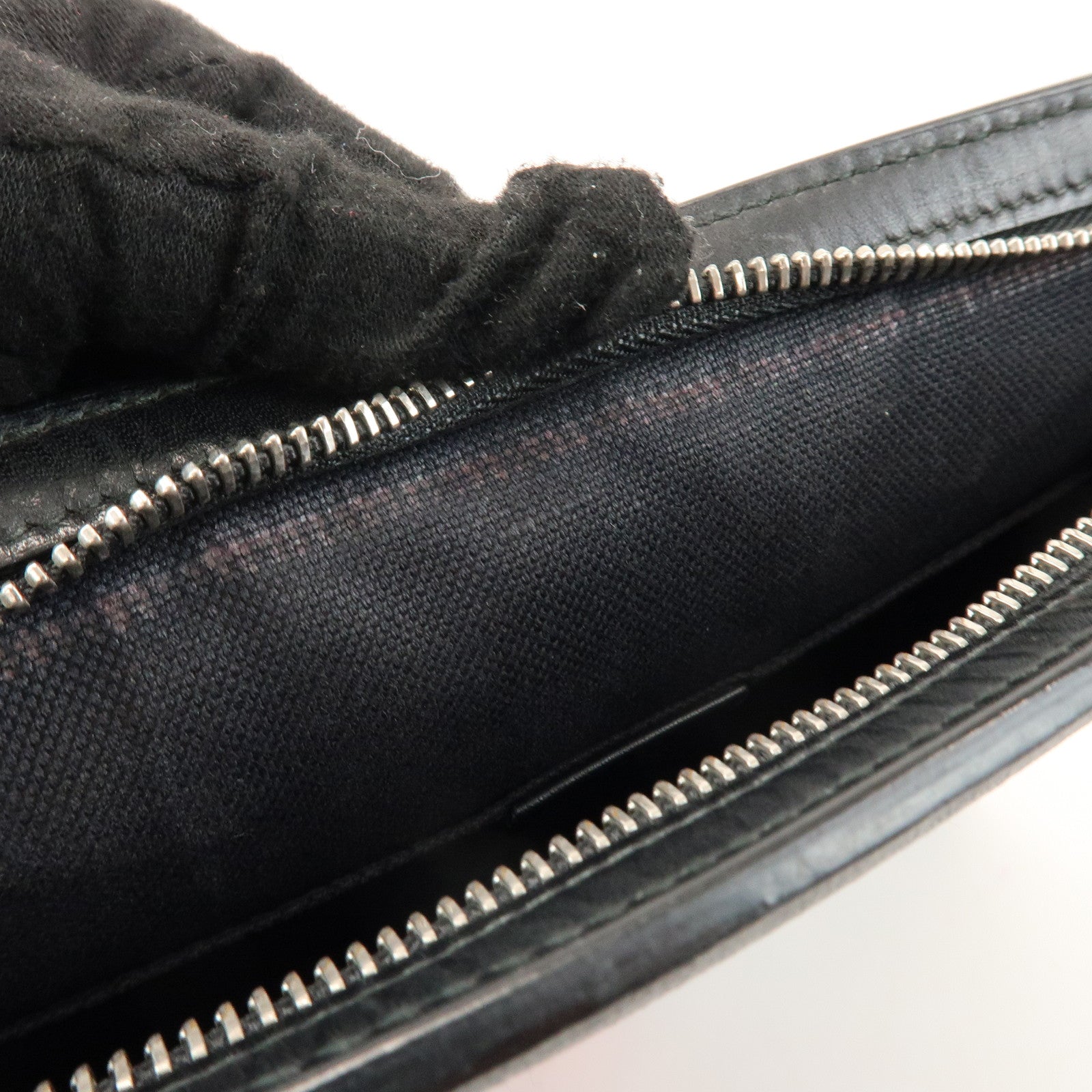 GUCCI Sherry GG Supreme Leather Clutch Bag Pouch Black Red 475316