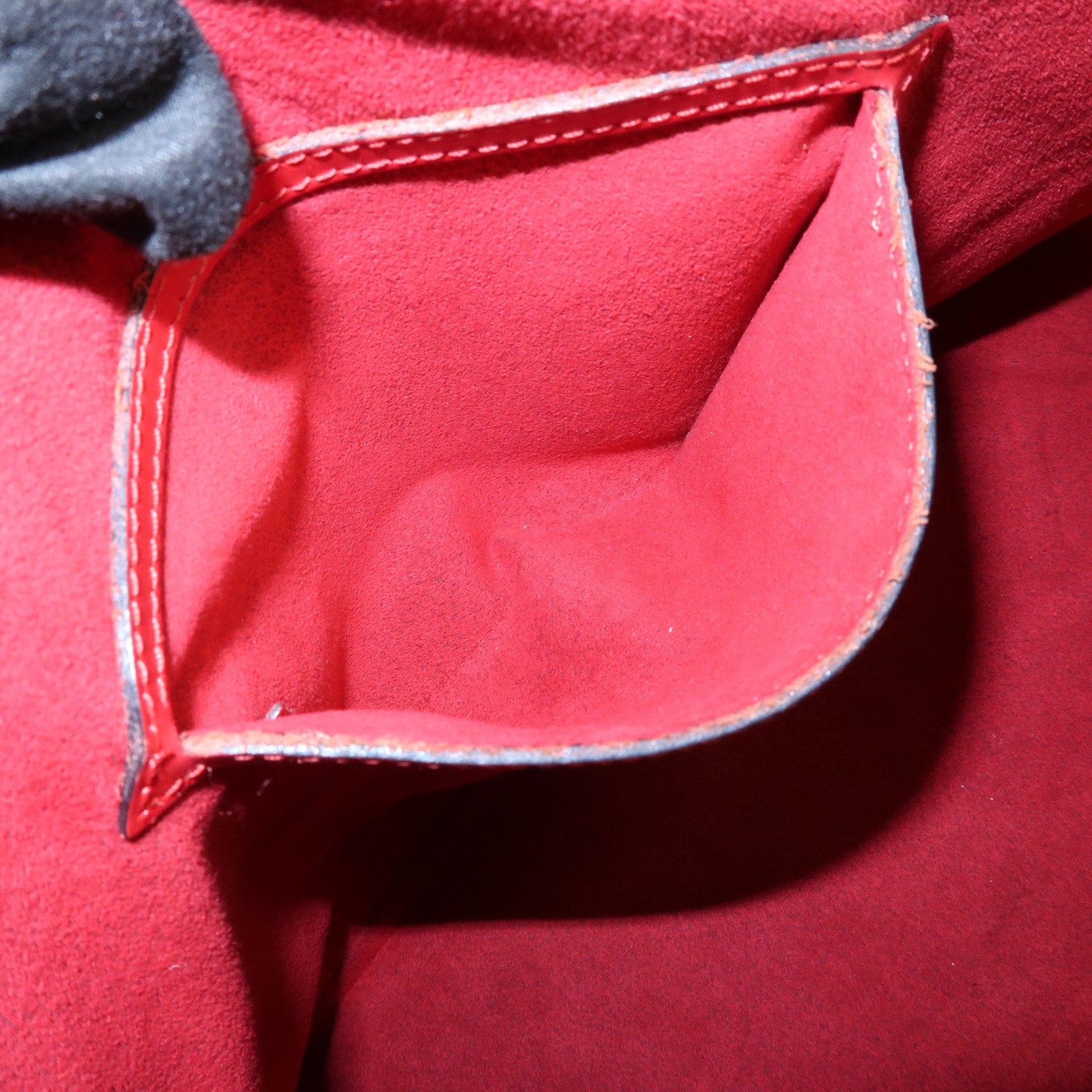 Louis Vuitton Epi Leather Alma Hand Bag Castilian Red M52147
