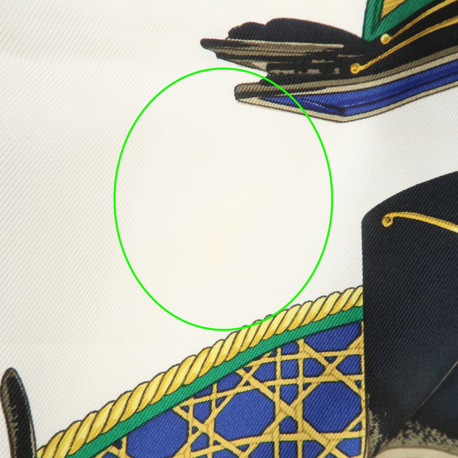 HERMES Carre 90 Silk 100%  LES VOITURES A TRANSFORMATION