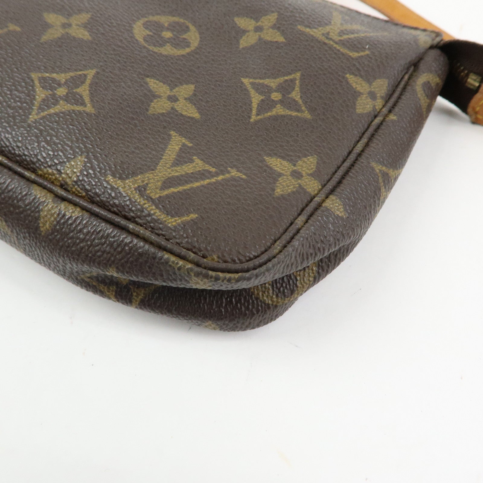 Louis Vuitton Monogram Pochette Accessoires Pouch Hand Bag M51980