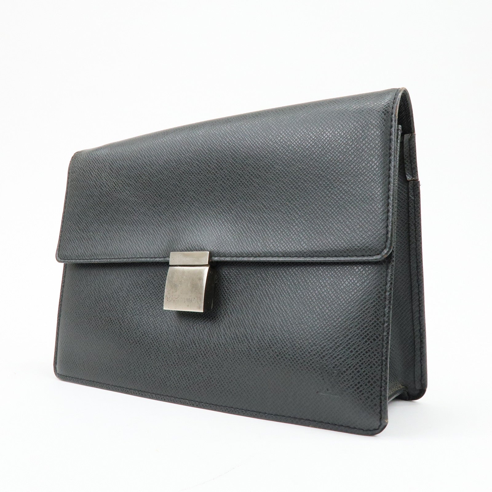 Louis Vuitton Taiga Leather Selenga Clutch Bag Ardoise M30782
