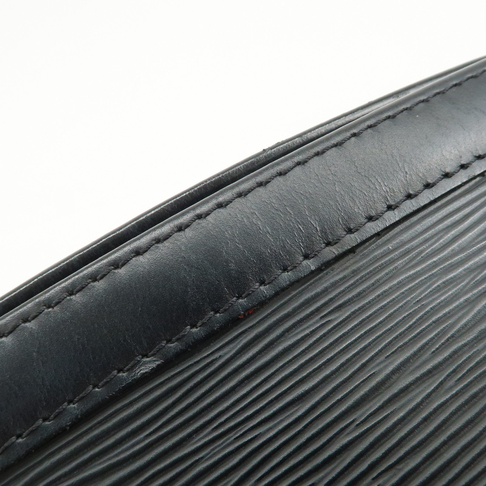 Louis Vuitton Epi Leather Madeleine PM Hand Bag Noir Black M59332