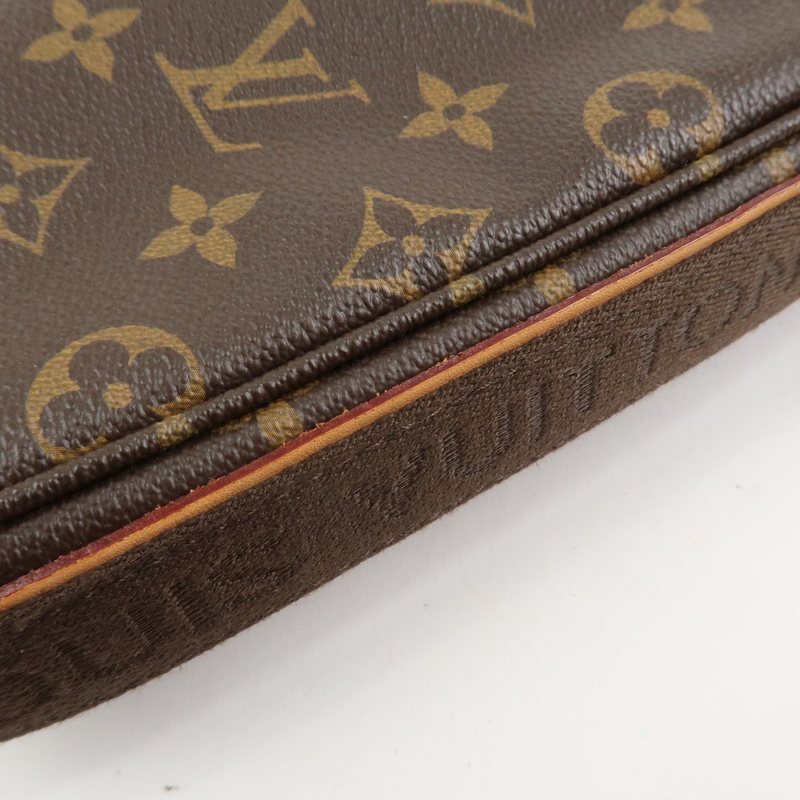 Louis Vuitton Monogram Trotteur Beaubourg Shoulder Bag Brown M97037