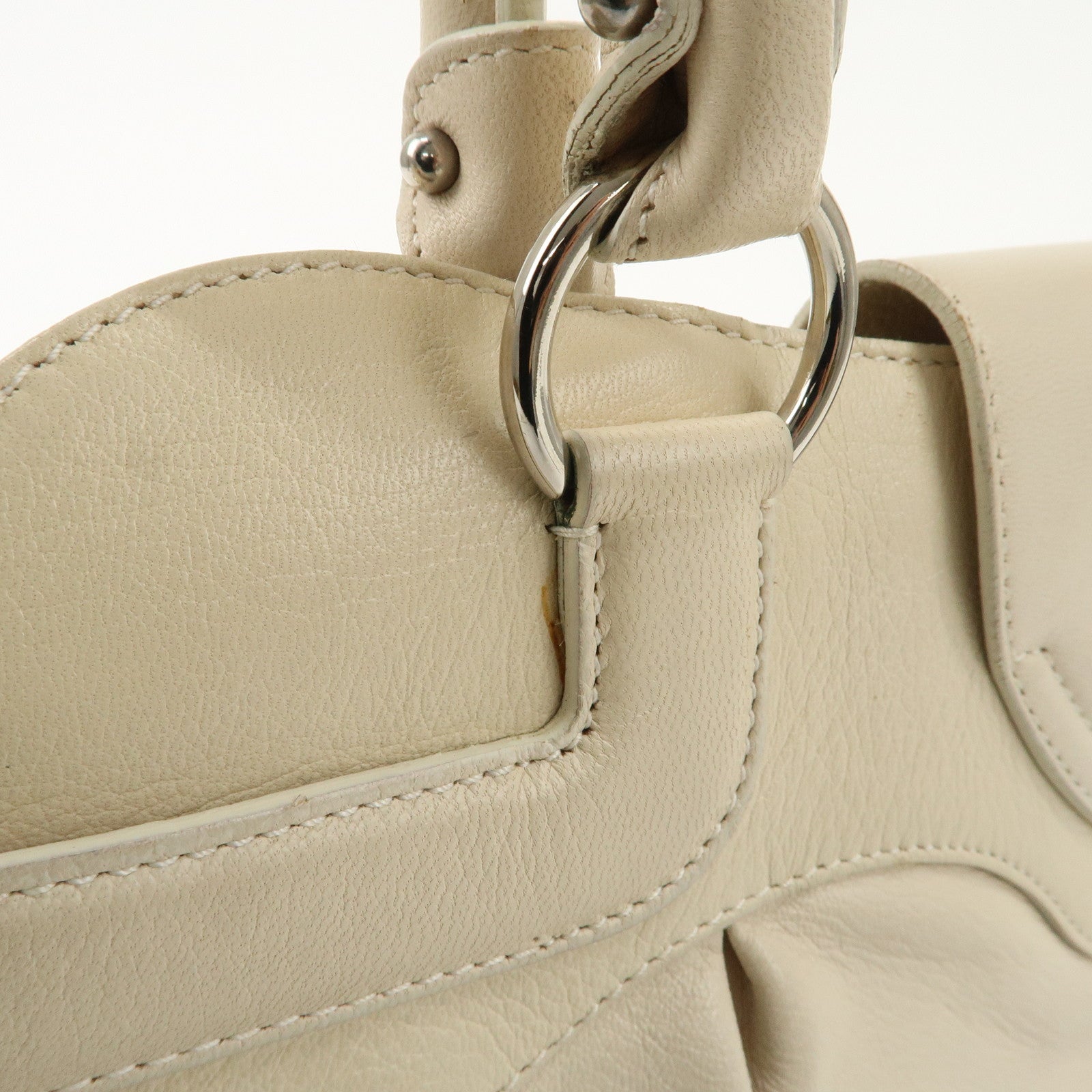 Ferragamo Gancini Leather Shoulder Bag Hand Bag Ivory Silver Hardware Used