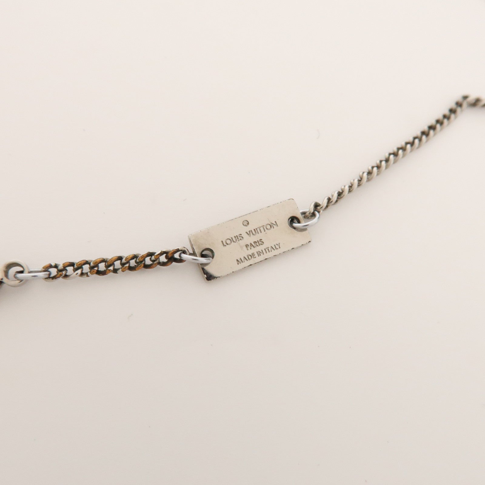 Louis Vuitton Monogram Ring Necklace Silver M62485
