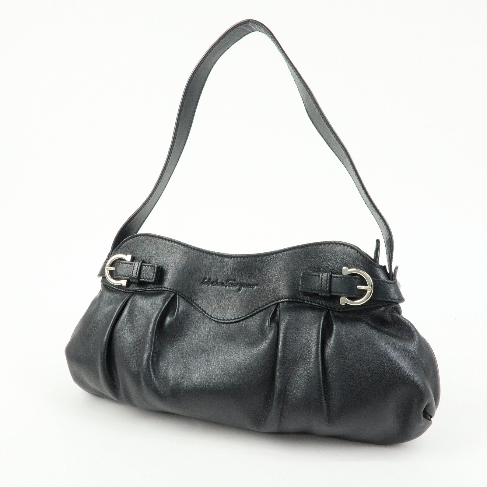 Ferragamo Gancini Leather Shoulder Bag Hand Bag Black