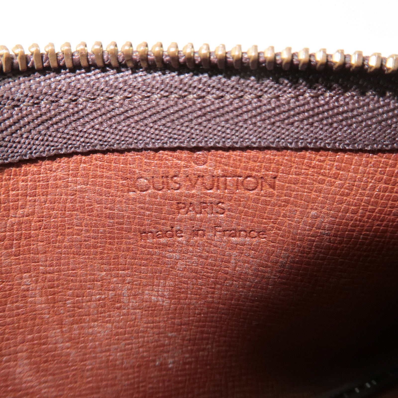Louis Vuitton Monogram Pochette Cles Coin Case Key Case M62650