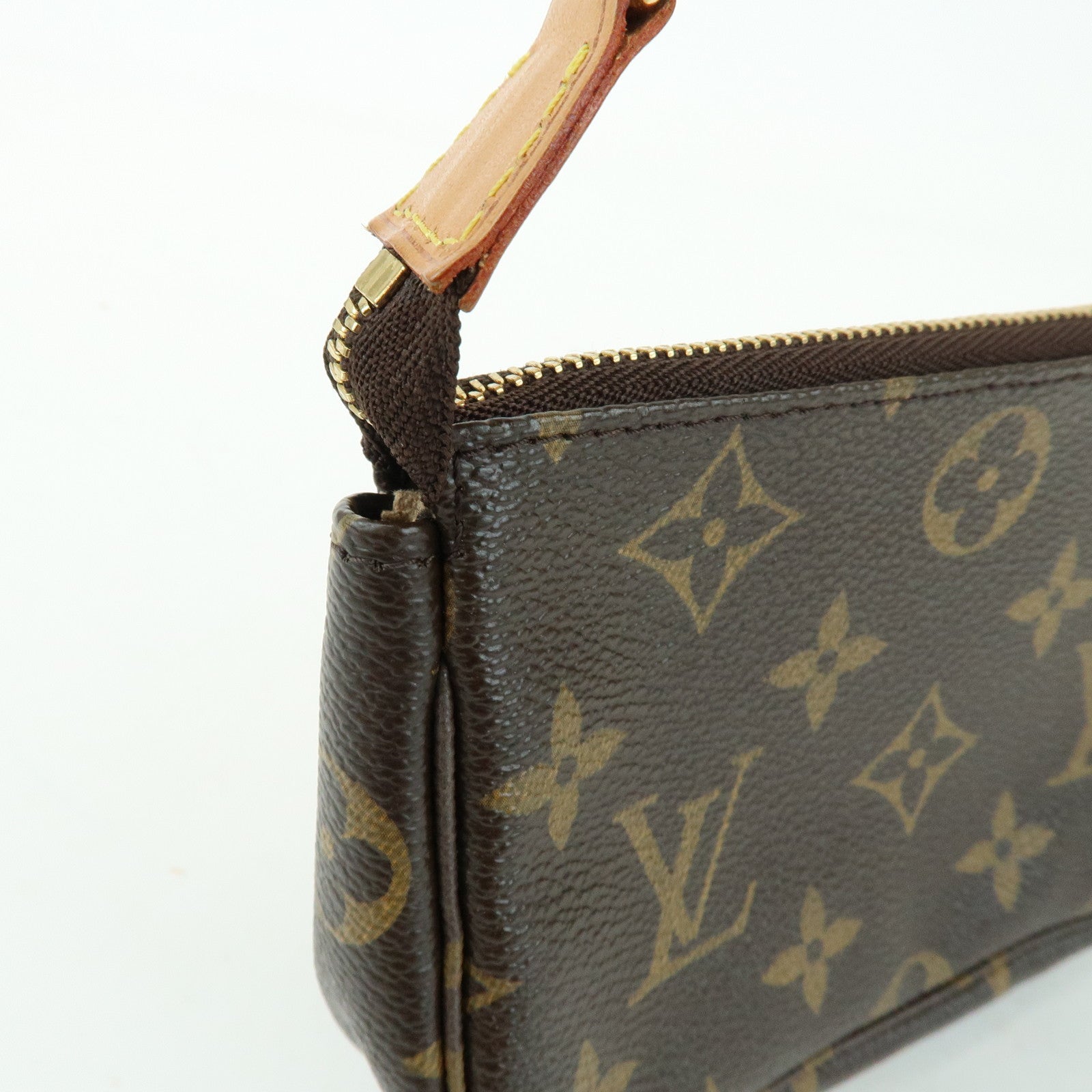 Louis Vuitton Monogram T&B Mini Pochette Accessoires Pouch M60153