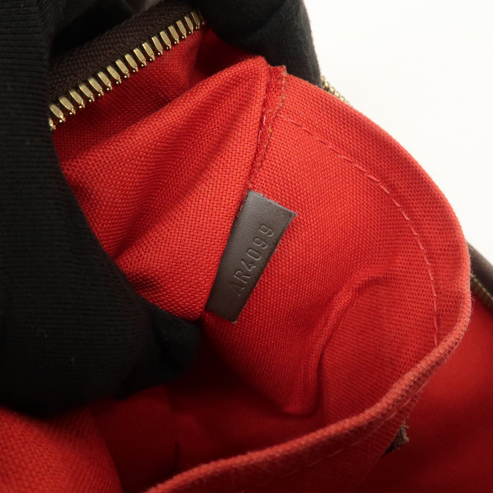 Louis Vuitton Damier Canvas Thames PM Shoulder Bag Hand Bag N48180