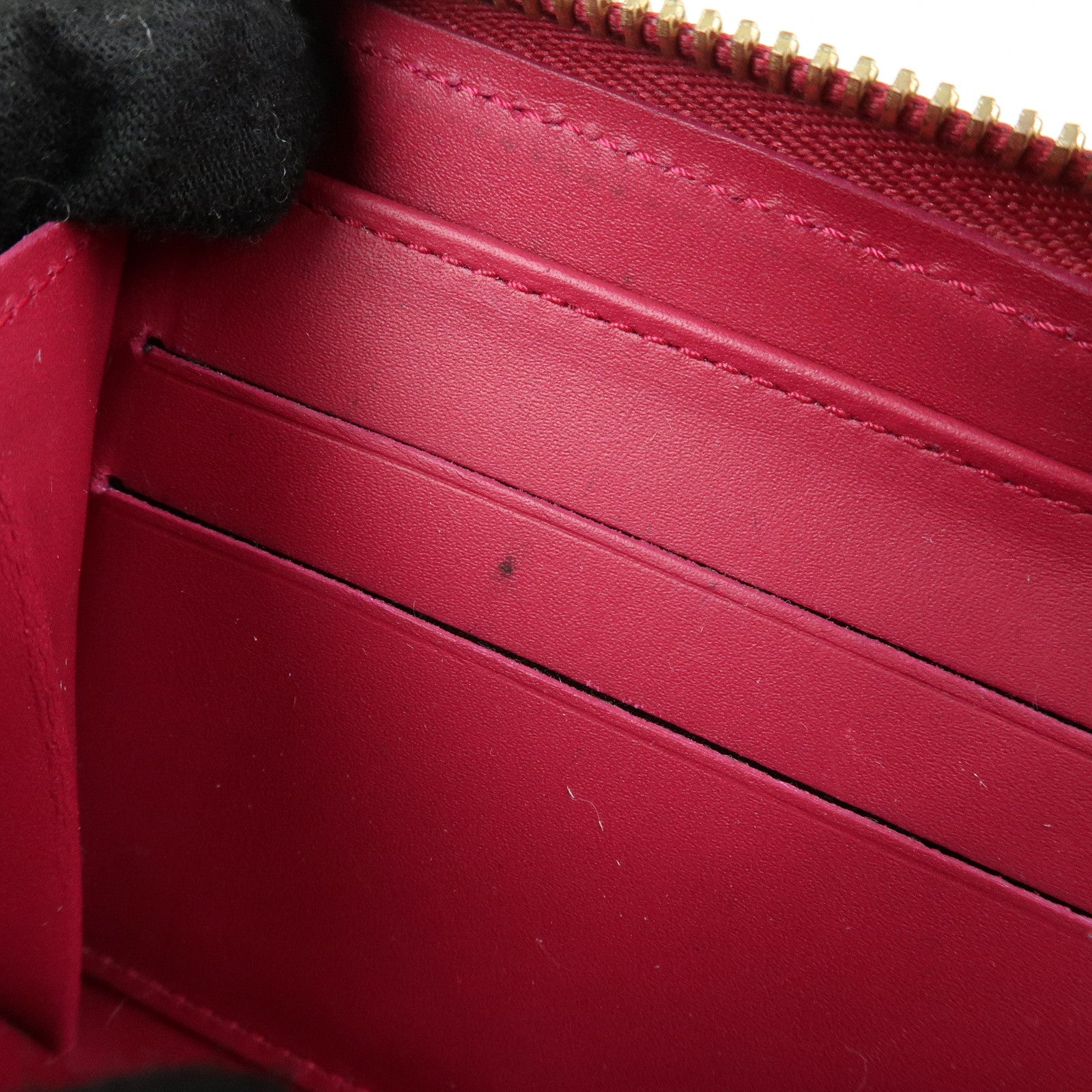 Louis Vuitton Monogram Vernis Round Zippy Wallet Rose Indien M91597