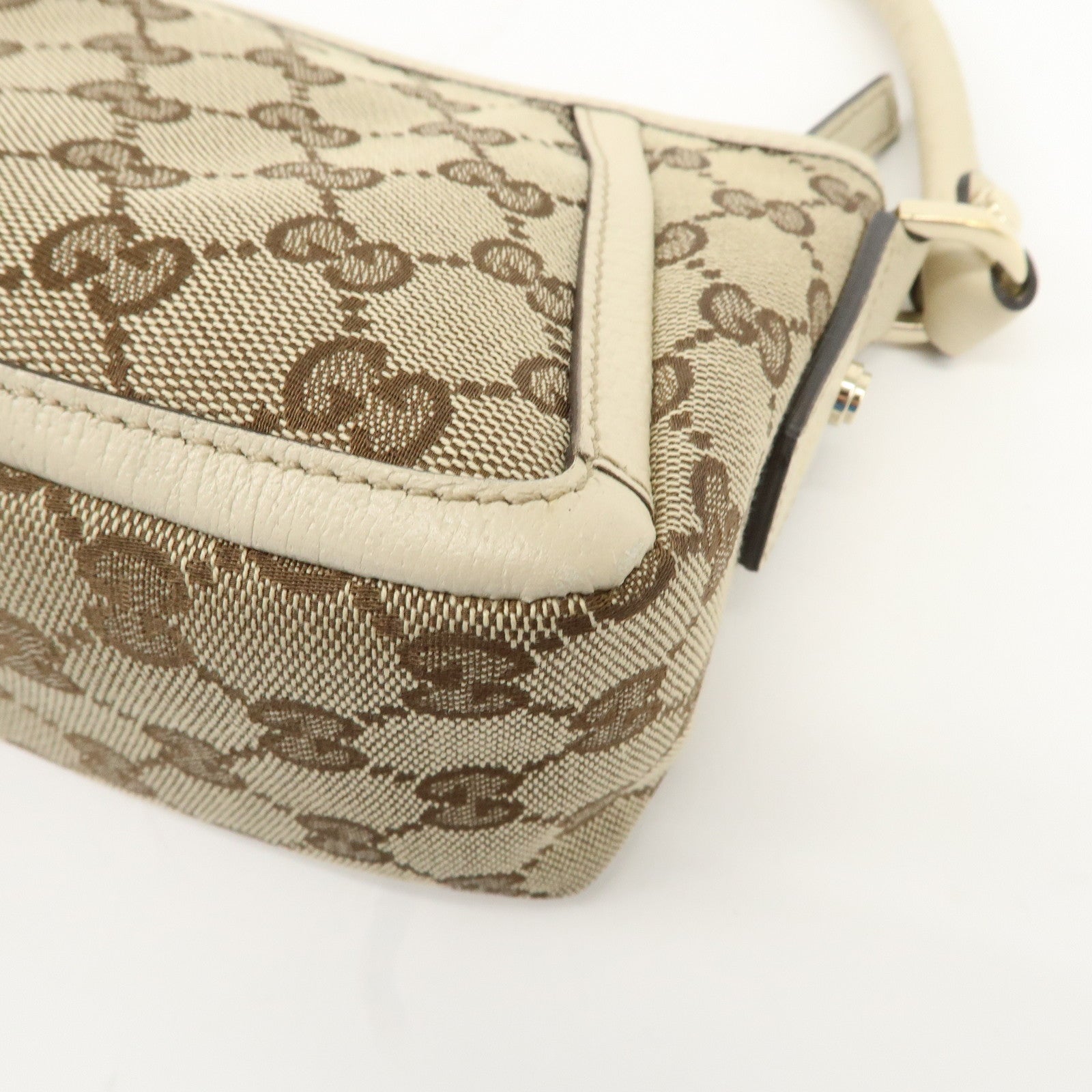 GUCCI Abbey GG Canvas Leather Shoulder Bag Beige Gold 130939