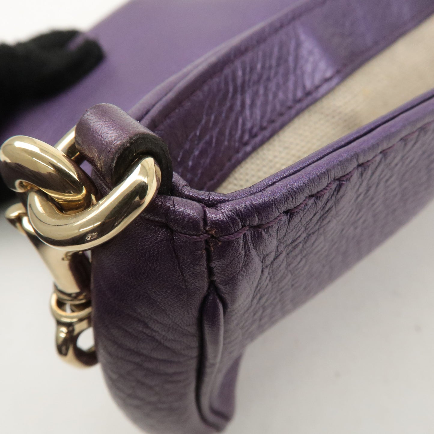 GUCCI Leather Chain Shoulder Bag Clutch Bag Purple 268748