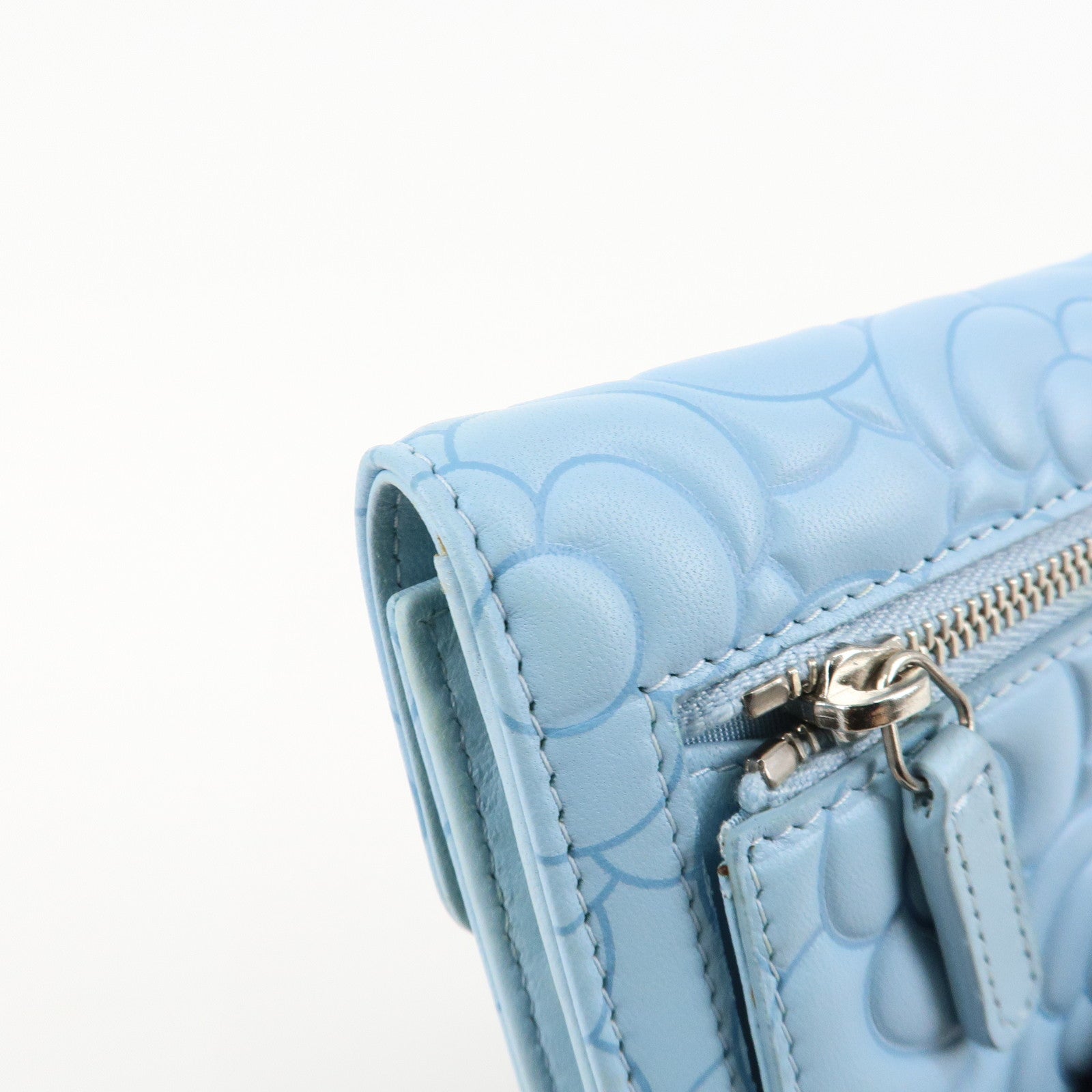 CHANEL Camelia Lamb Skin Bi-fold Wallet Blue