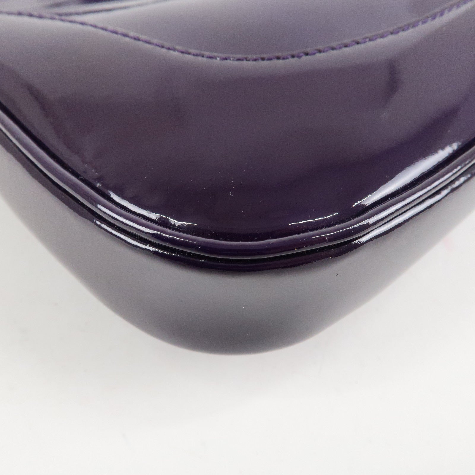 GUCCI Jackie Patent Leather Shoulder Bag Purple 001.3306