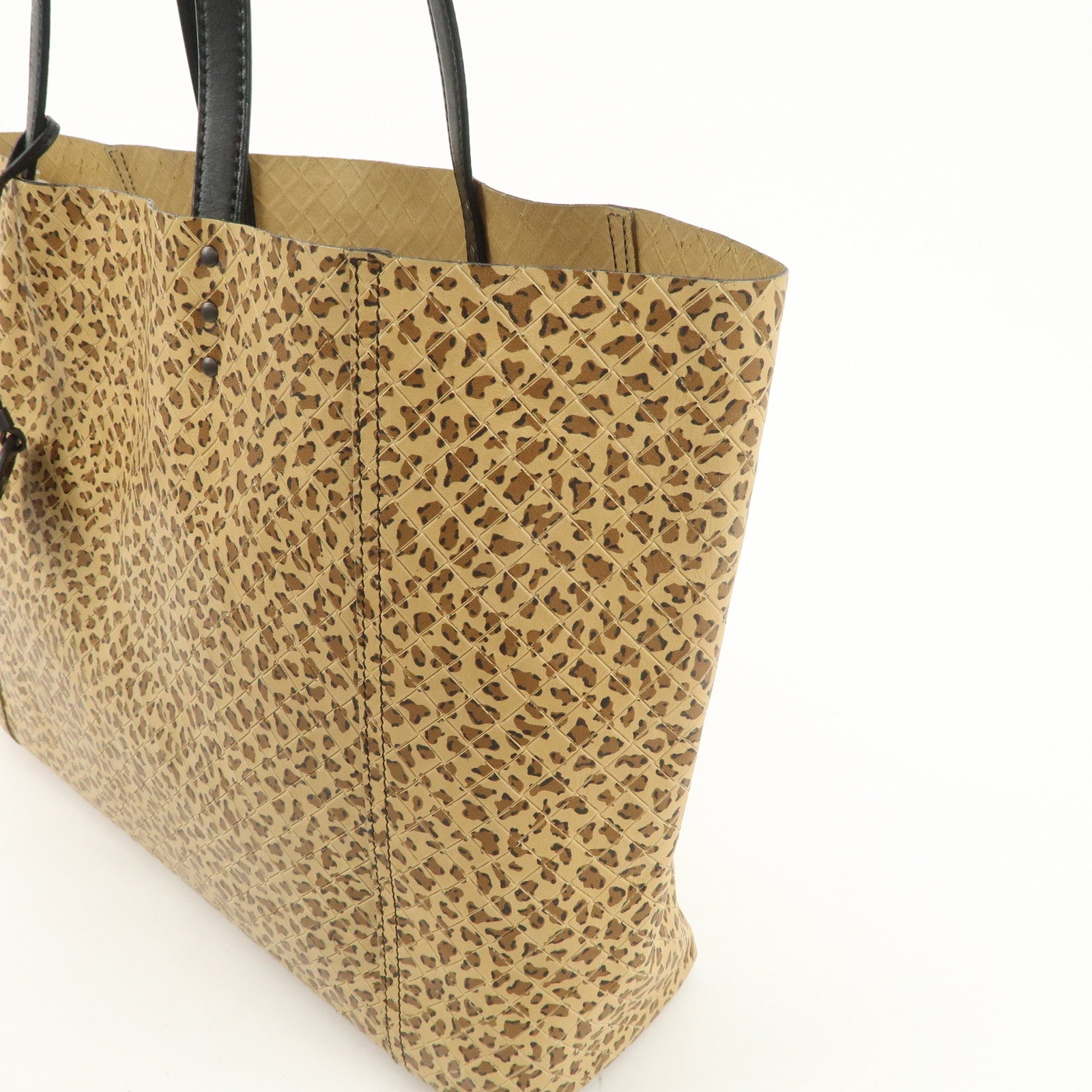 BOTTEGA VENETA Intreccio Mirage Leather Tote Bag Leopard 298780