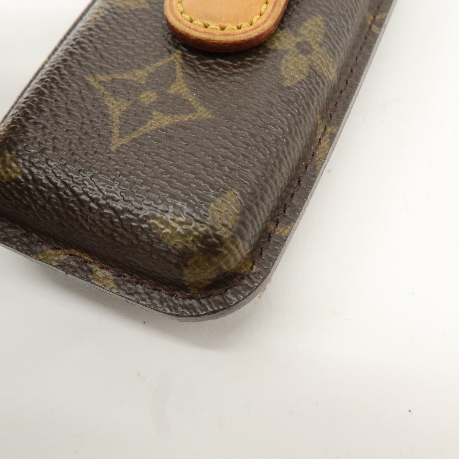 Louis Vuitton Monogram Etuit Telephone Cell Phone Case M63050