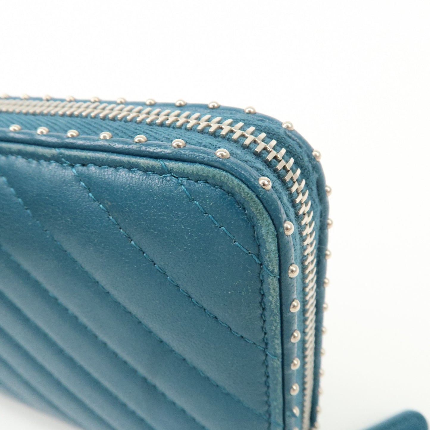 CHANEL V Stich Lamb Skin Coco Mark Studs Long Wallet Blue A50097