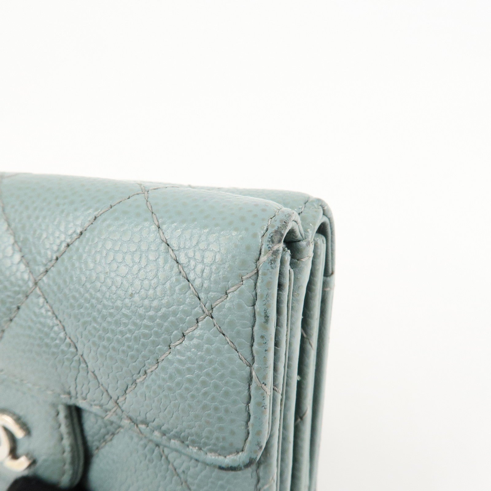CHANEL Matelasse Caviar Skin Tri-fold Wallet Blue 60809 Used