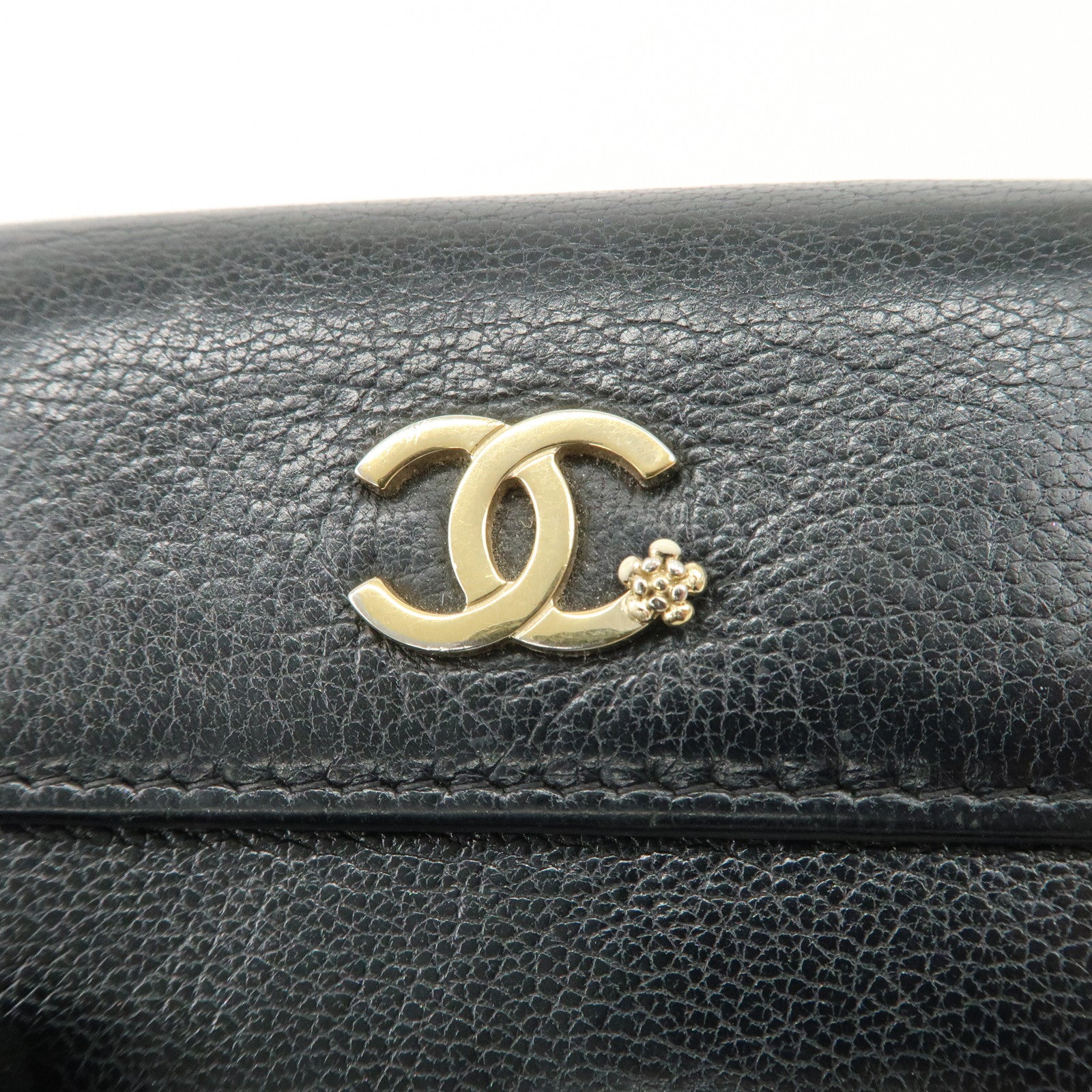CHANEL Lucky Flower Leather Compact Wallet Black A81651 Used