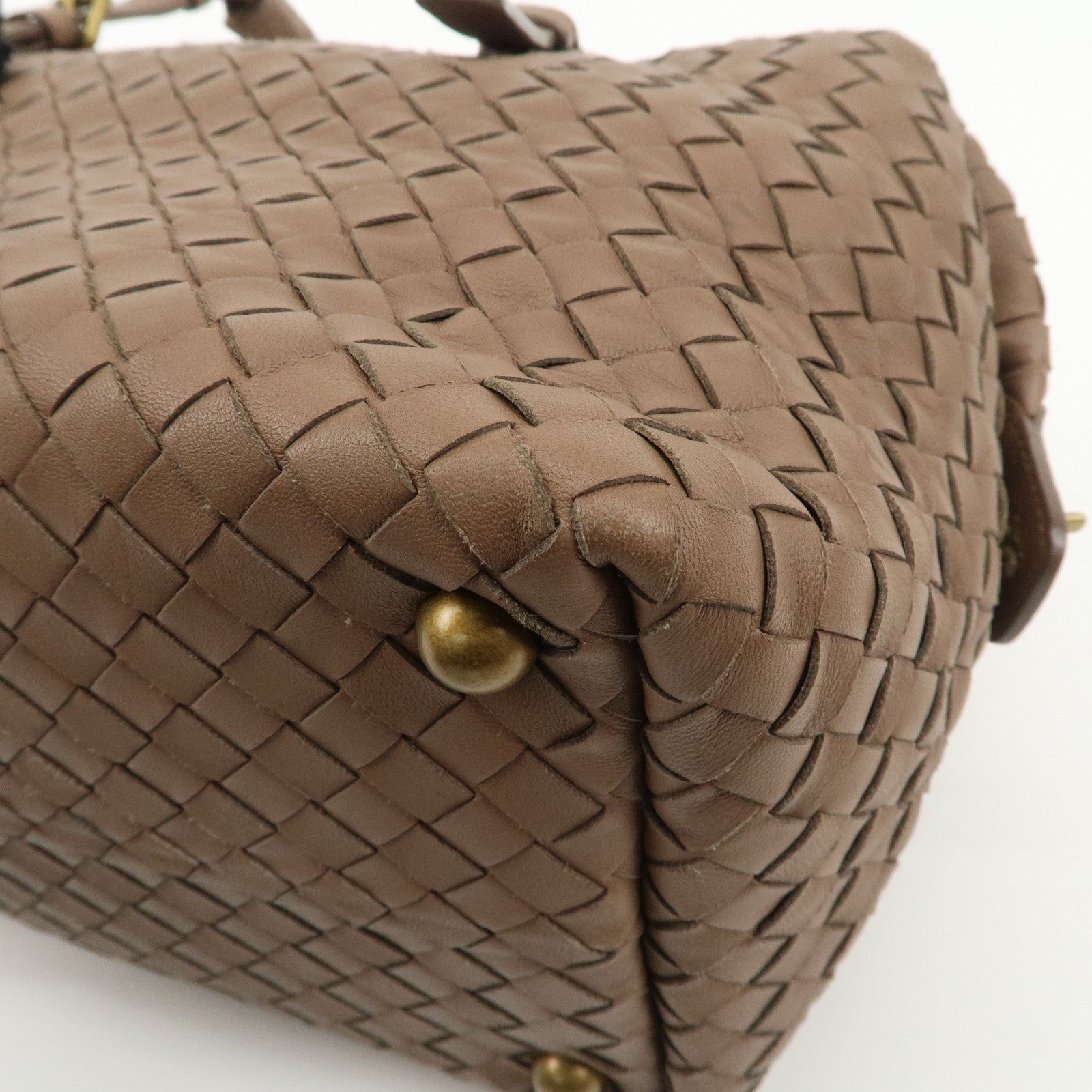 BOTTEGA VENETA Intrecciato Leather Montaigne Boston Bag Brown 173398