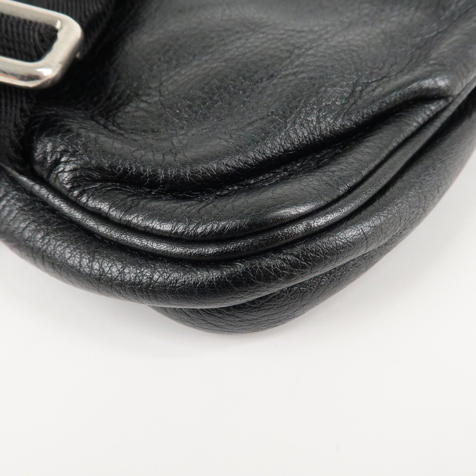 GUCCI Leather Nylon Waist Bag Cross Body Bag Black 201846 Used