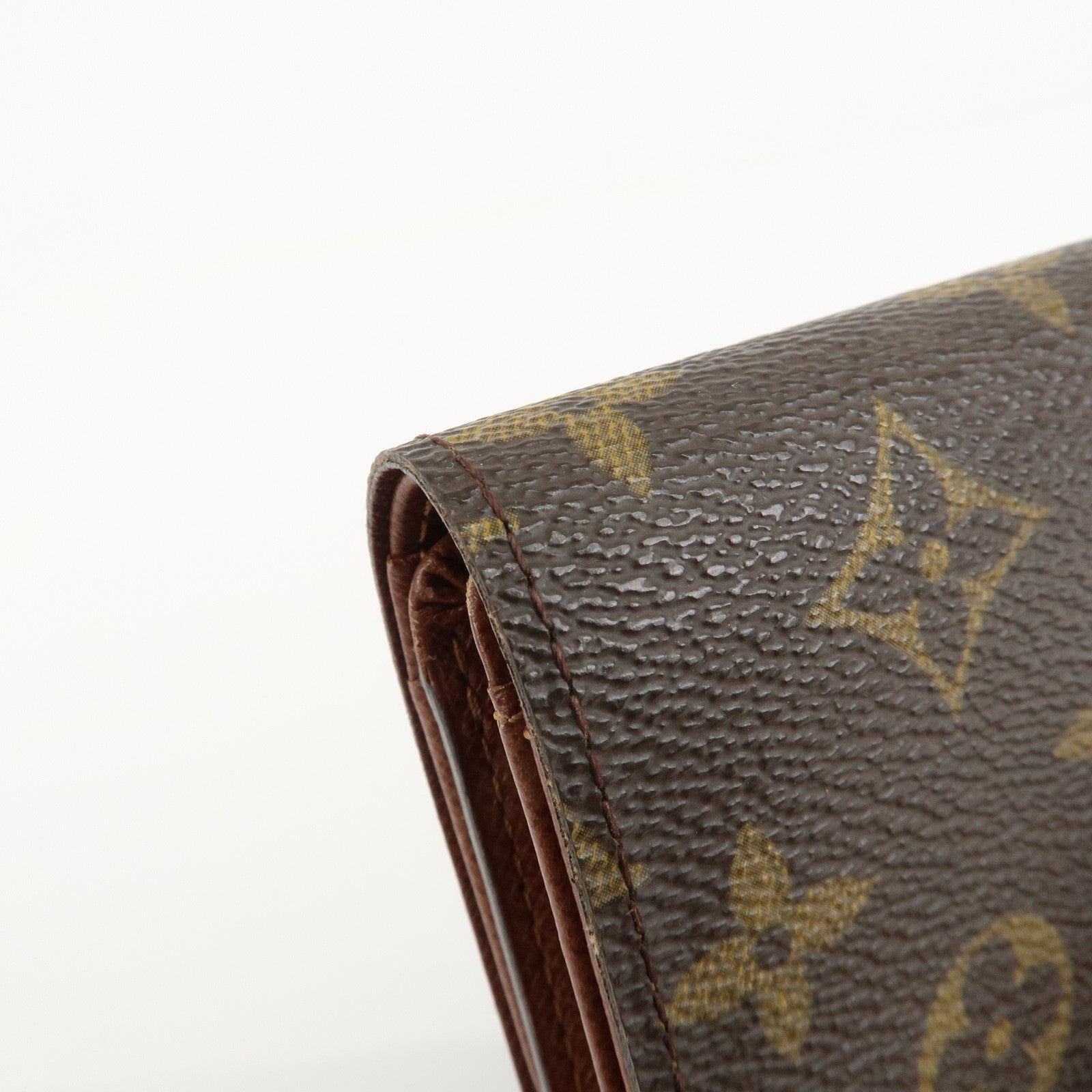 Louis Vuitton Monogram Porte Monnaie Billets Tresor Wallet M61730