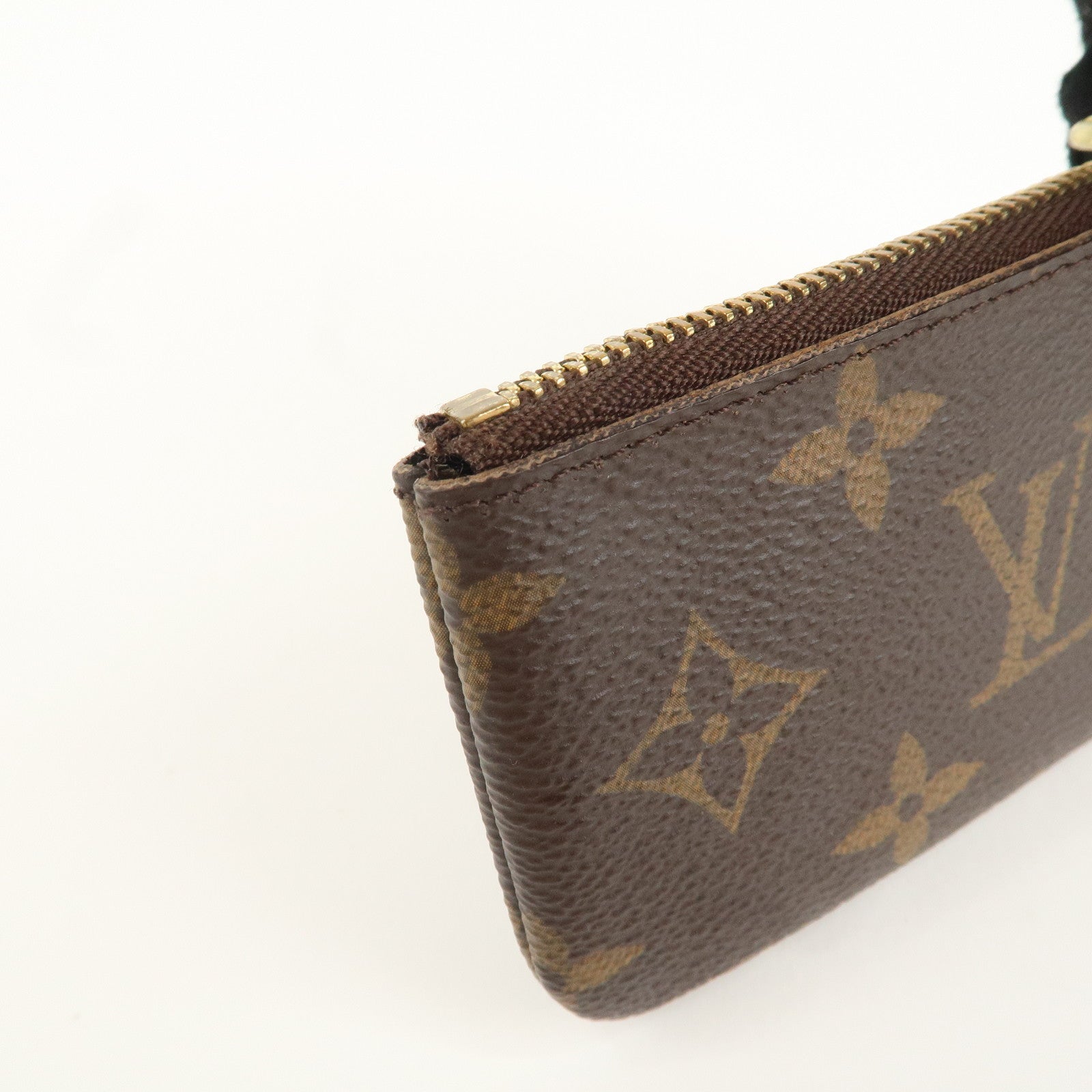 Louis Vuitton Monogram Pochette Cles Coin Case Key Case  M62650