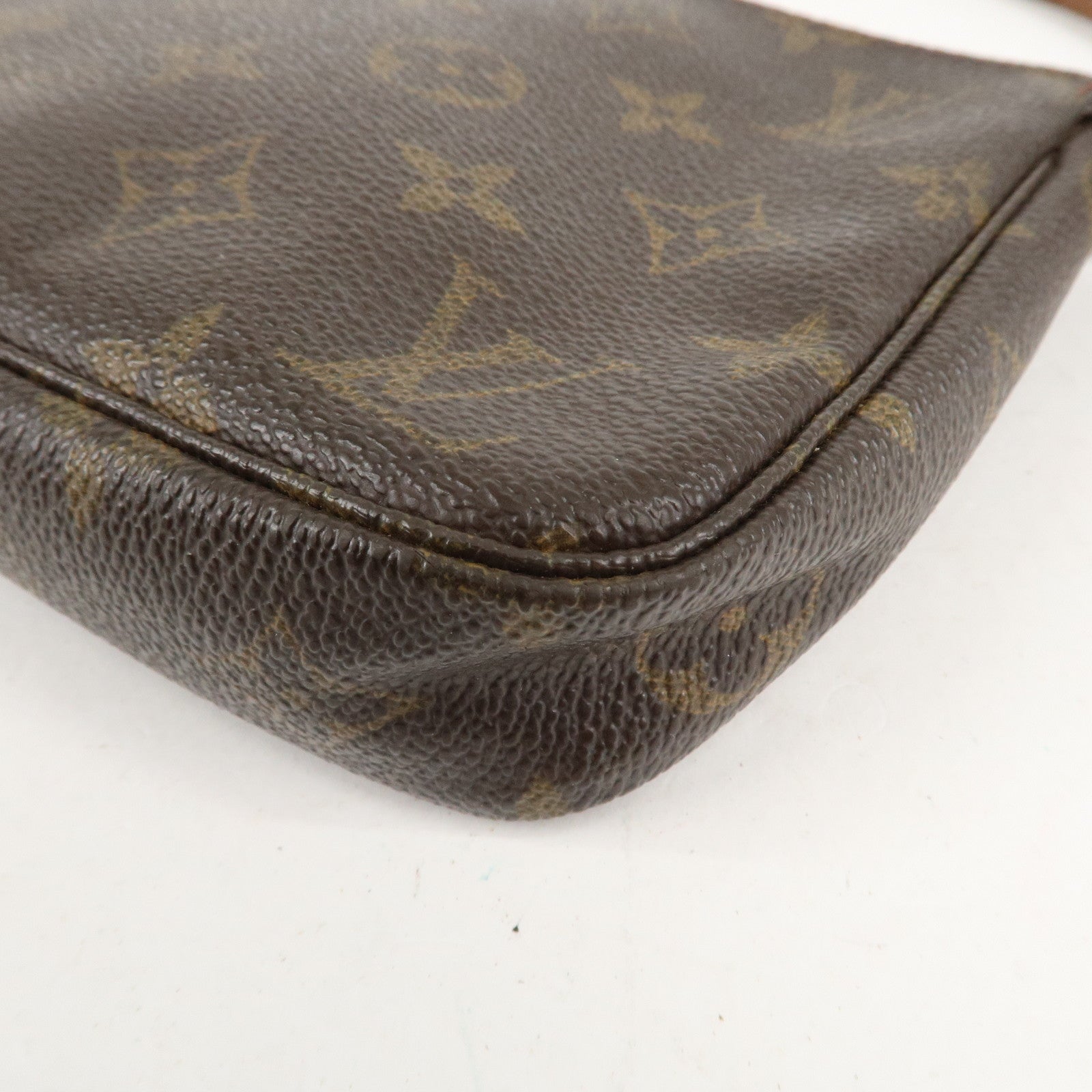 Louis Vuitton Monogram Pochette Accessoires Pouch M51980