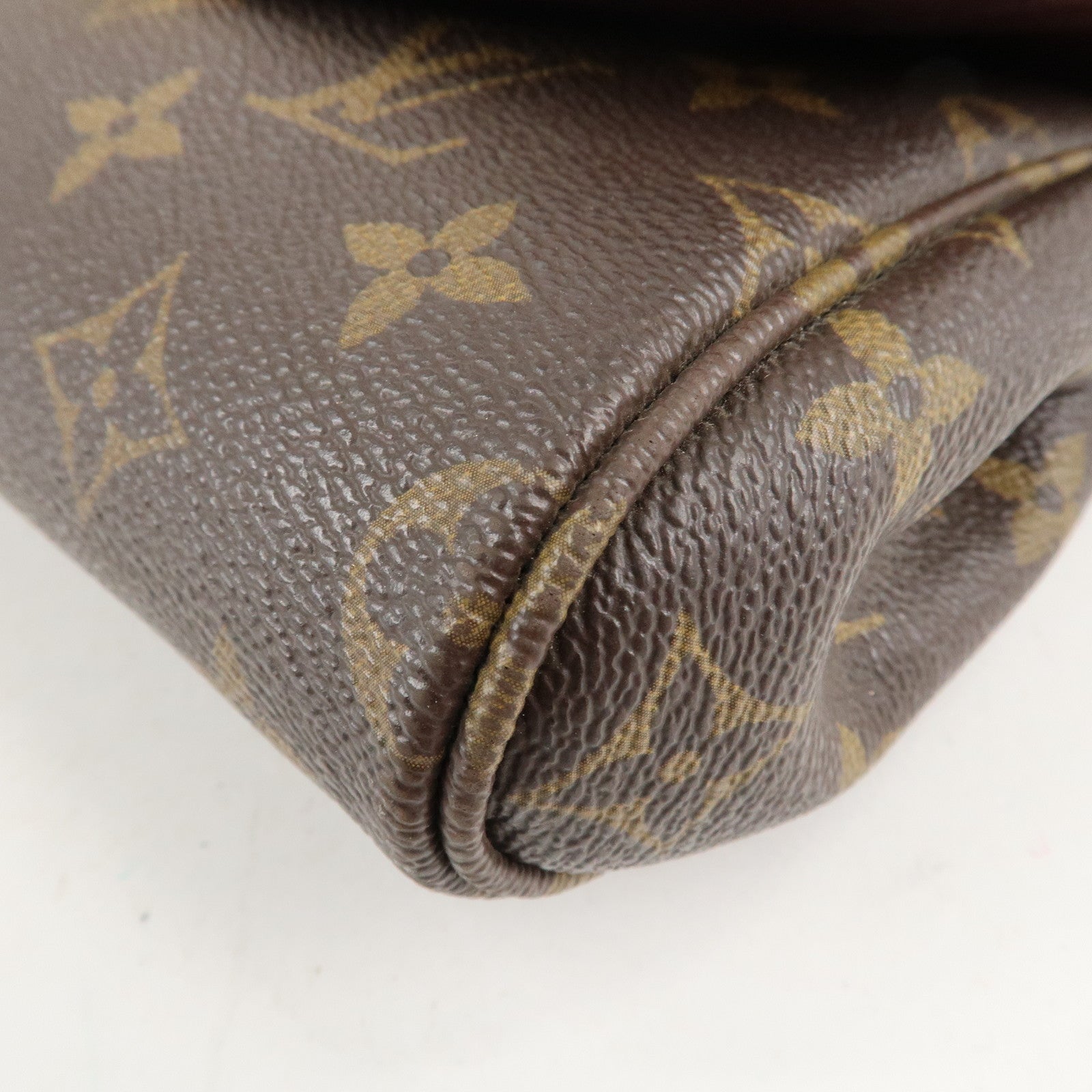 Louis Vuitton Monogram Favorite MM 2Way Shoulder Bag M40718