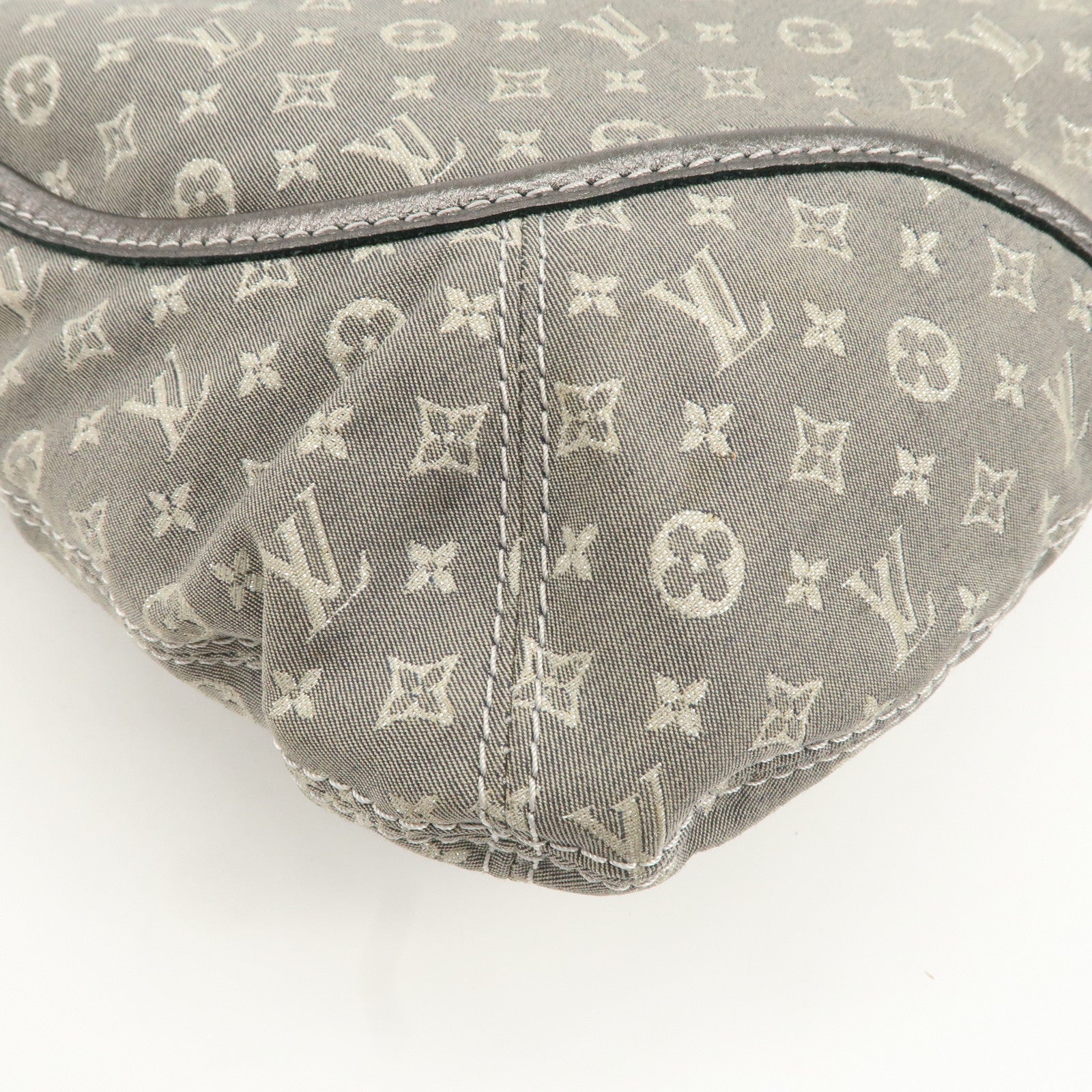 Louis Vuitton Monogram Mini Lin Manon PM Shoulder Bag M95620