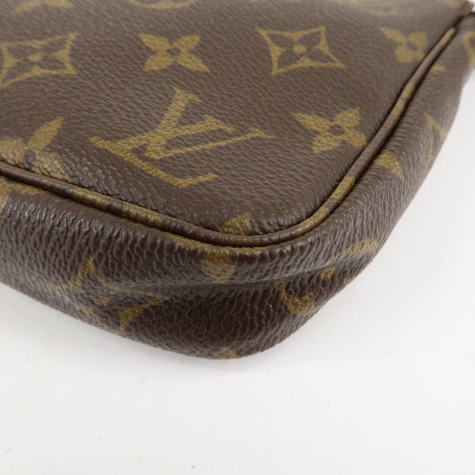 Louis Vuitton Monogram Pochette Accessoires Pouch M51980