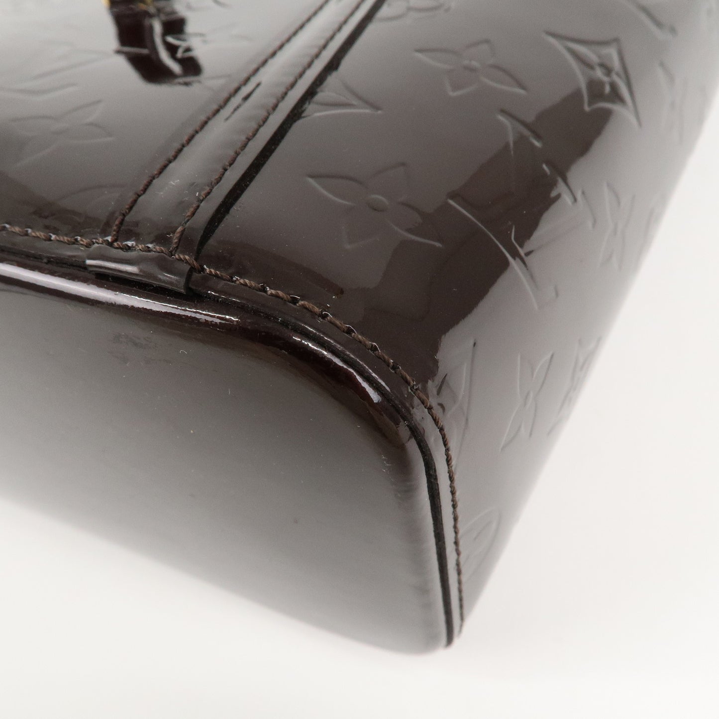 Louis Vuitton Monogram Vernis Avalon MM Tote Bag Amarante M91567