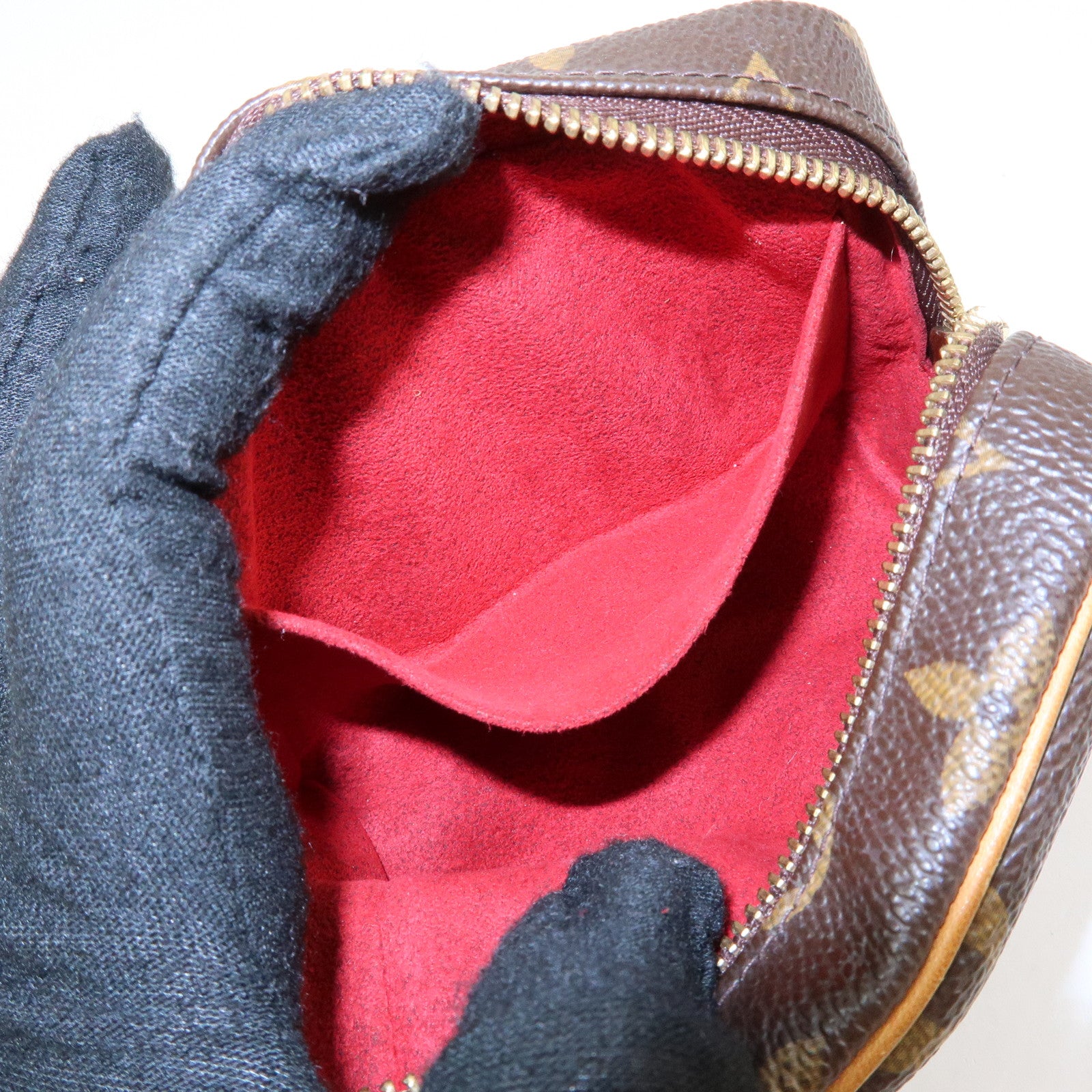 Louis Vuitton Monogram Trousses Wapity Mini Pouch M58030