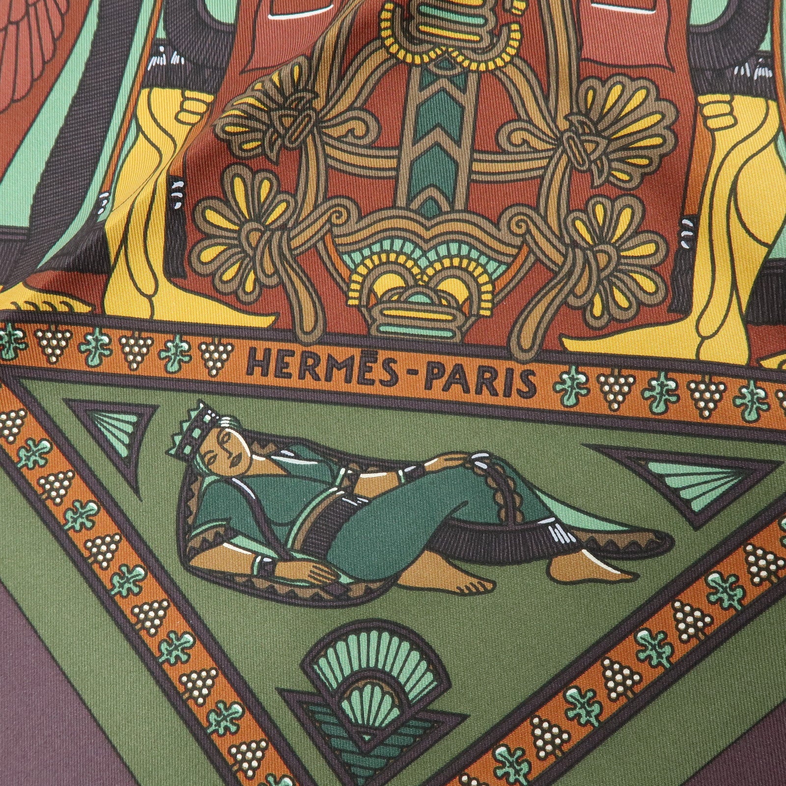 HERMES Carre 90 Silk 100% Scarf PERSEPOLIS Persian Print Brown