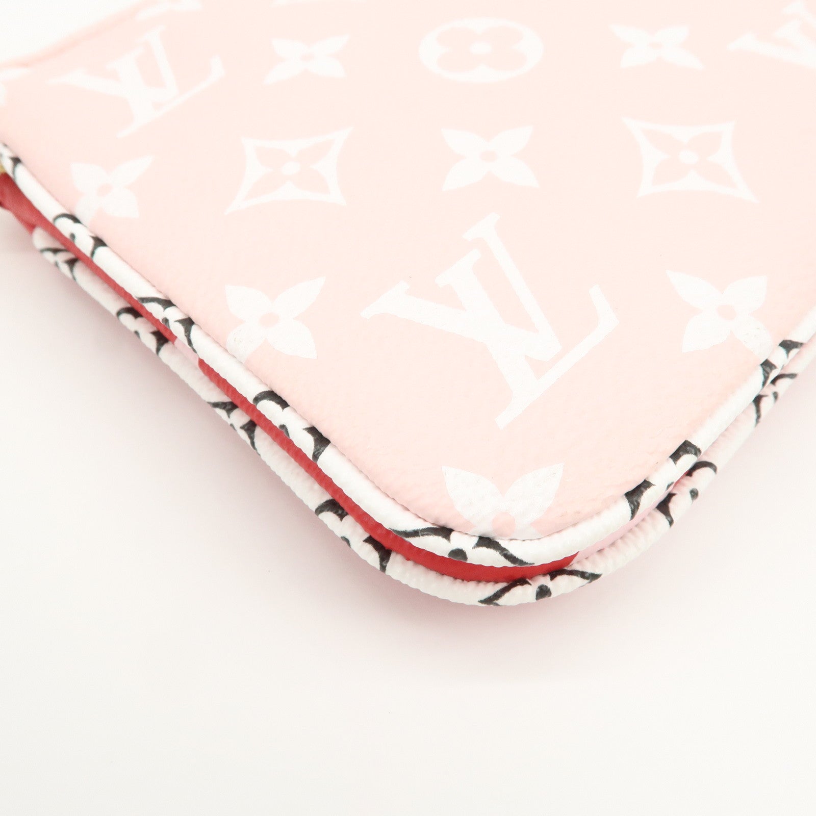 Louis Vuitton Monogram Giant Pochette Double Zip Pouch Rouge M67561