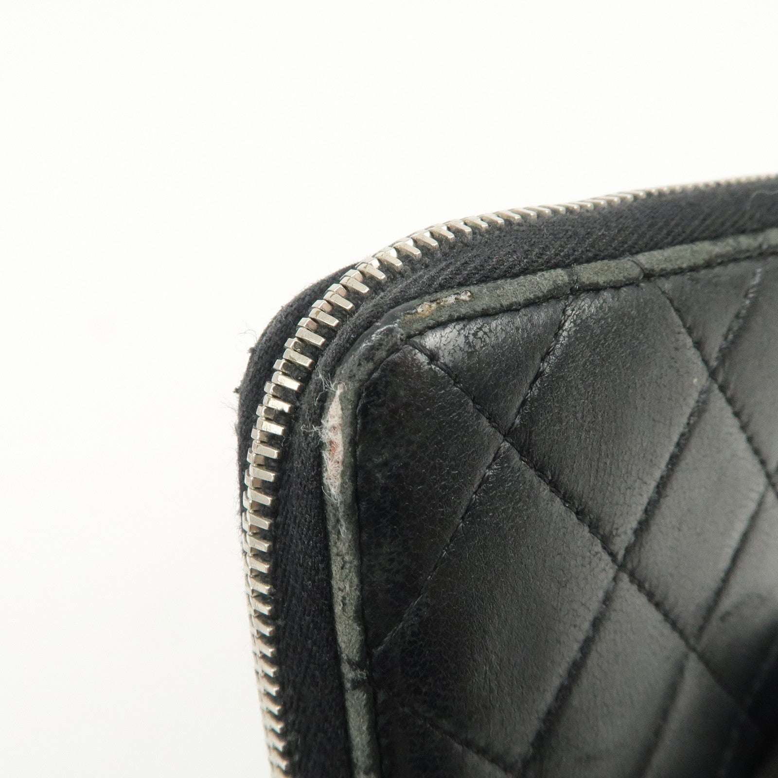 CHANEL Matelasse Lamb Skin Round Zippy Long Wallet Black A50097