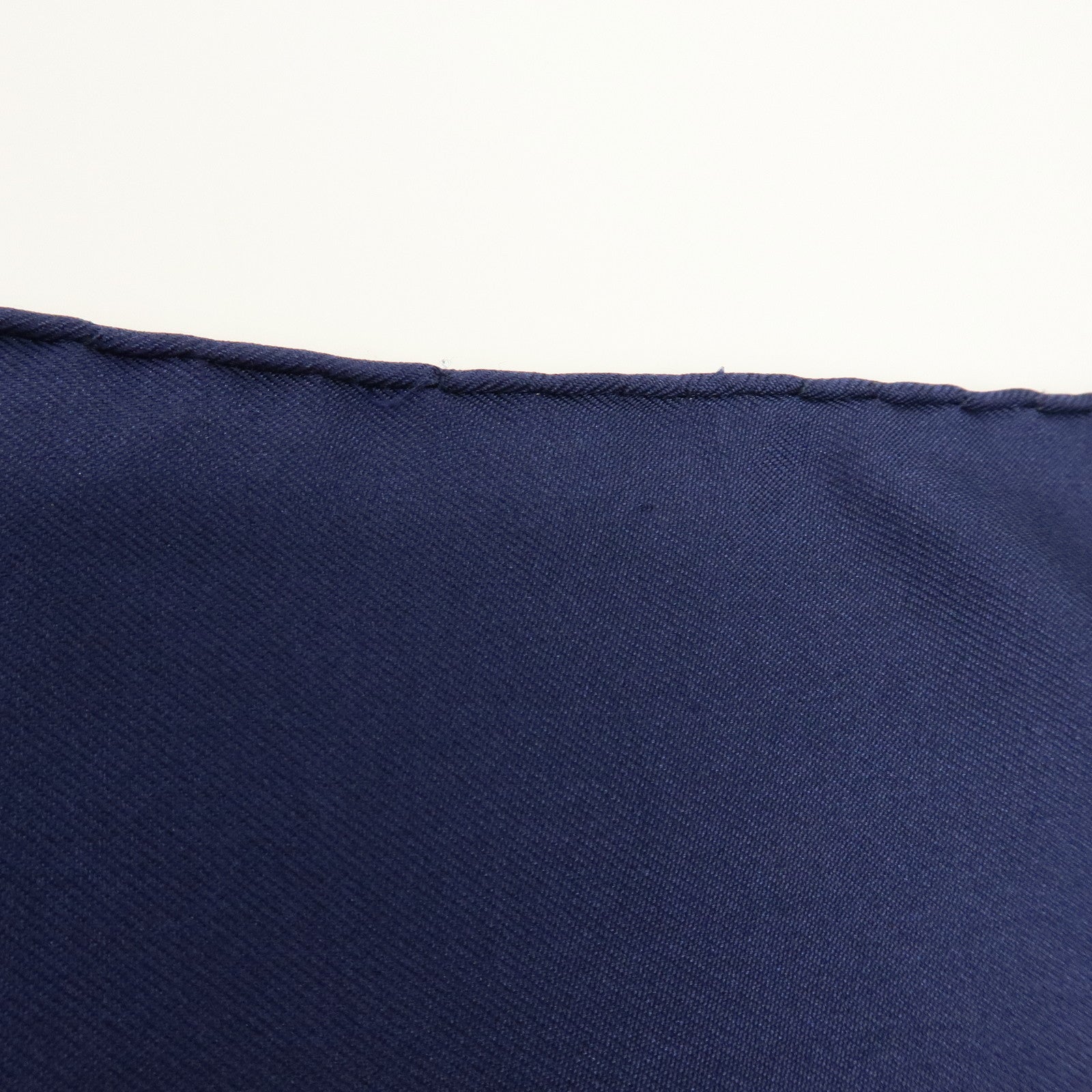 HERMES Carre 90 Silk 100% Eperon d'or Scarf Navy Red