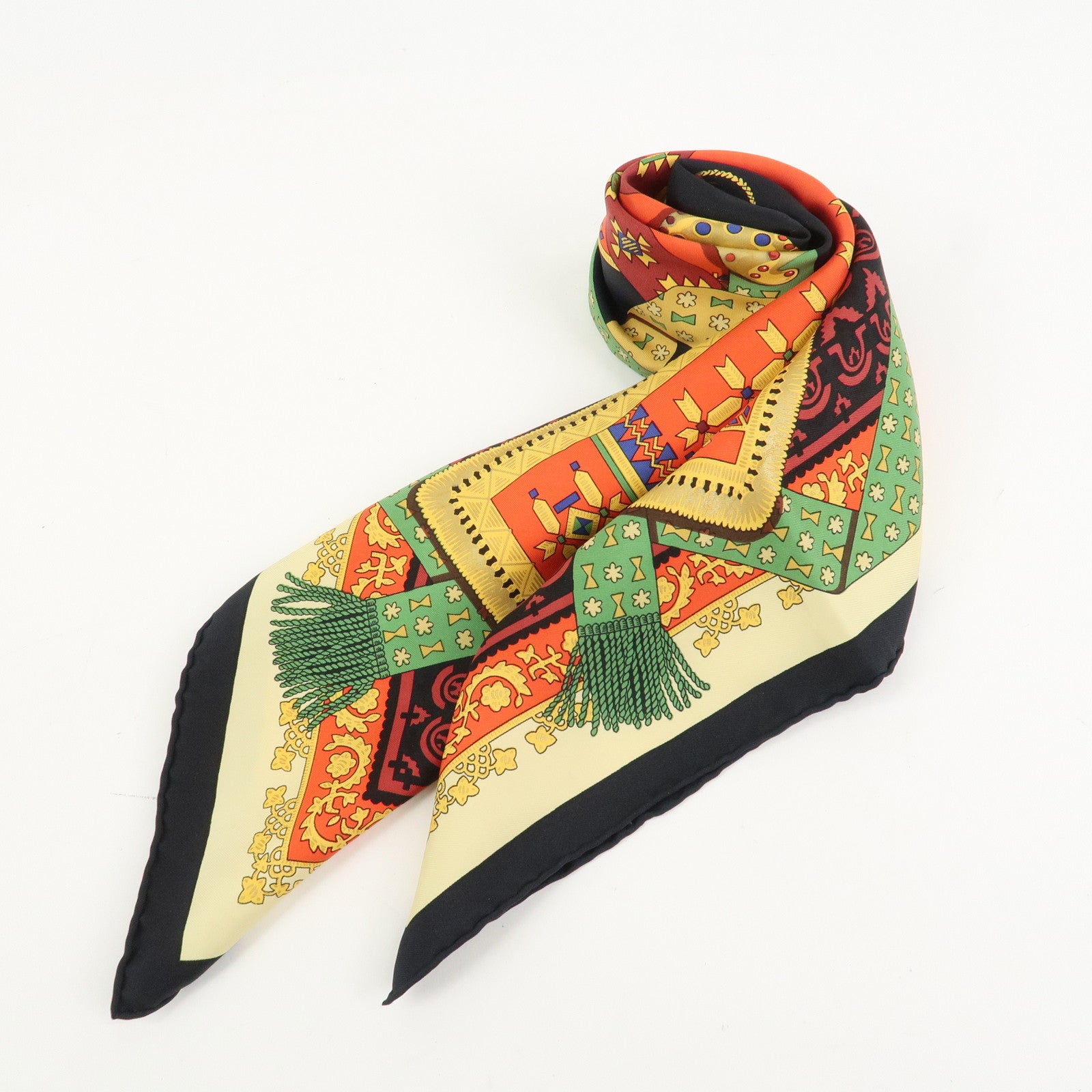 HERMES Carre 90 Silk 100% Scarf  Brins d'or Black Red