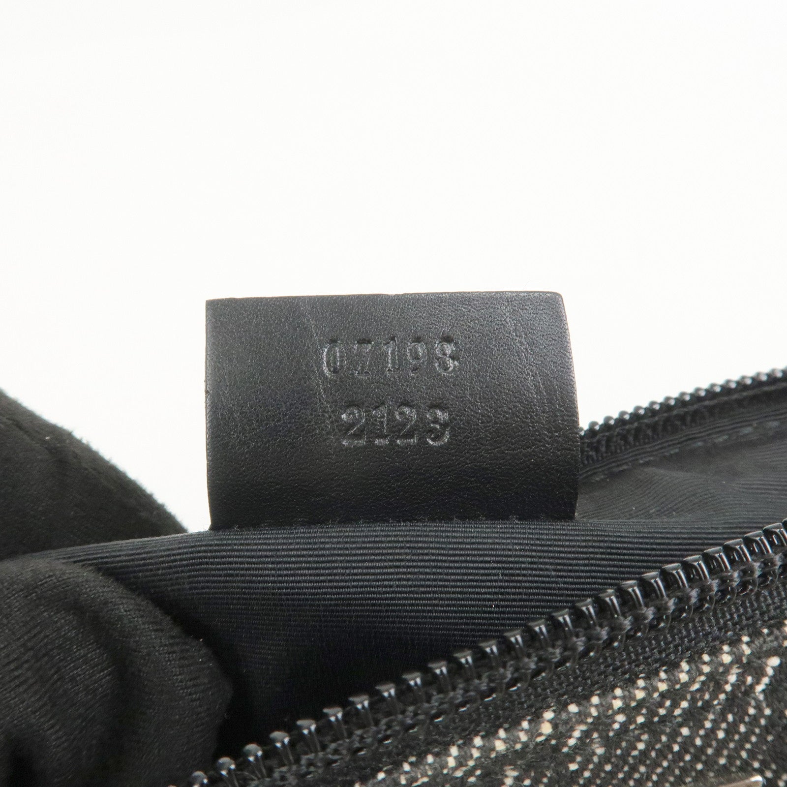 GUCCI Boat Bag GG Canvas Leather Accessory Pouch Black 07198