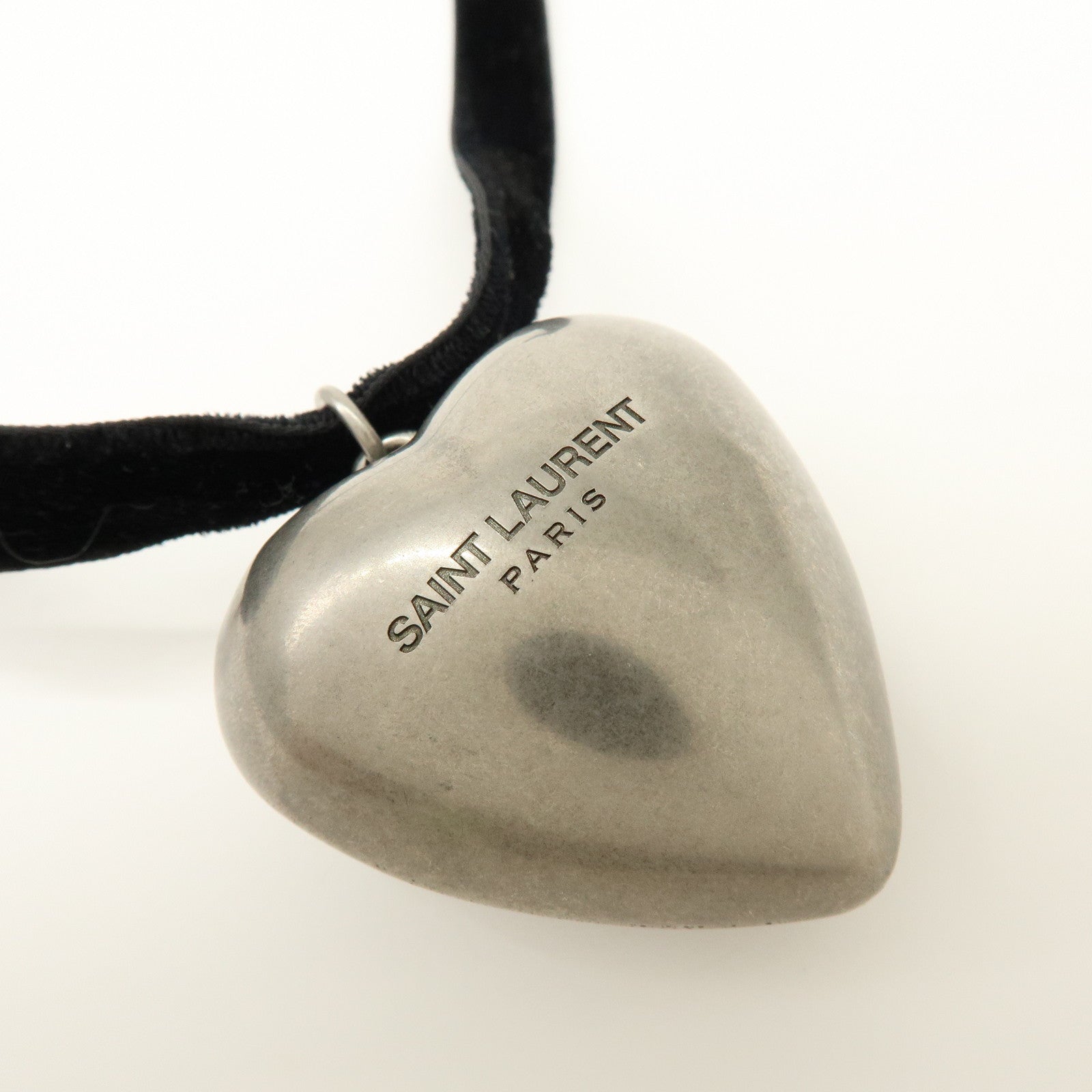 SAINT LAURENT PARIS Velour Oversize Heart Choker Necklace Silver