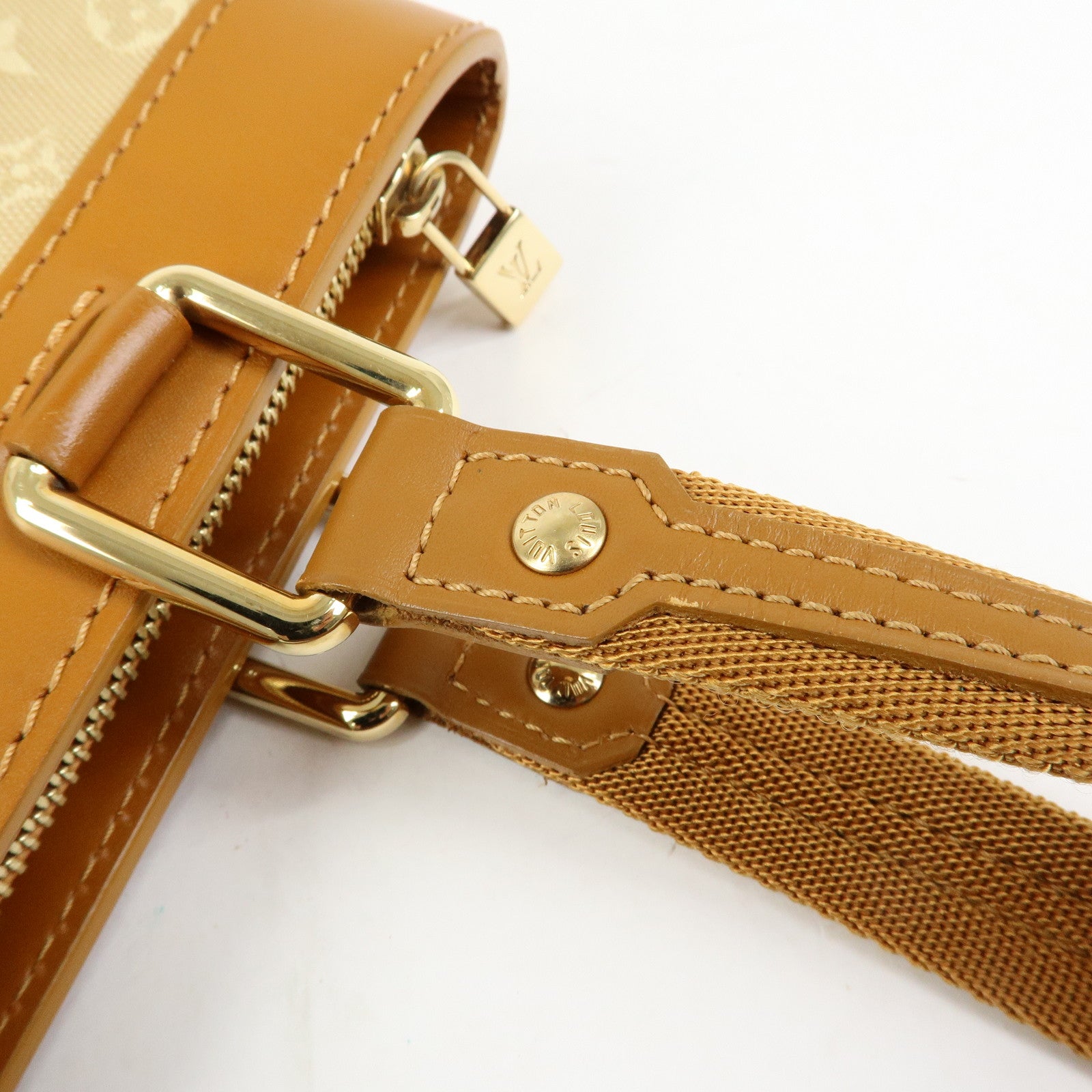 Louis Vuitton Monogram Mini Lucille PM Hand Bag Beige M92684