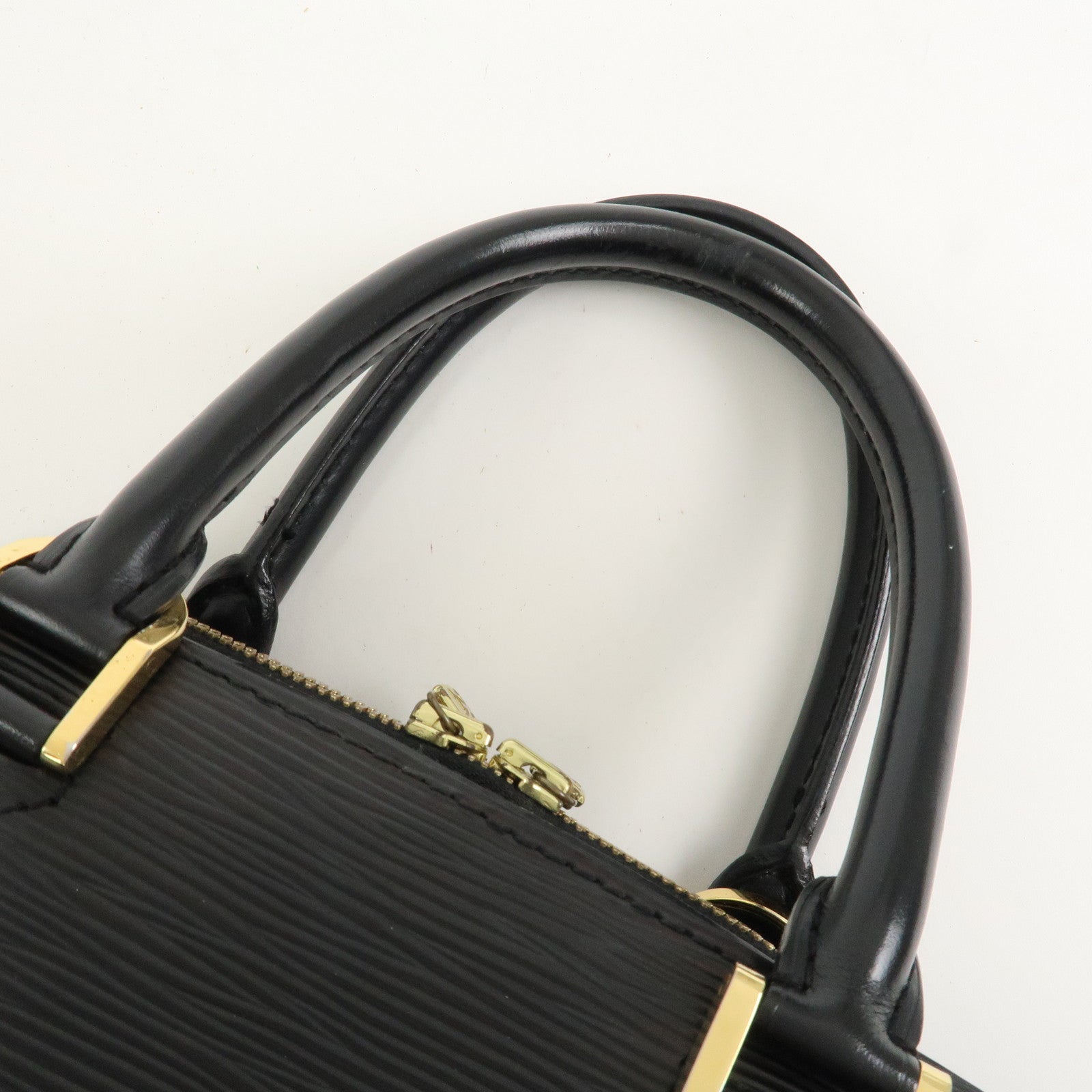 Louis Vuitton Epi Leather Pont Neuf Hand Bag Noir M52052