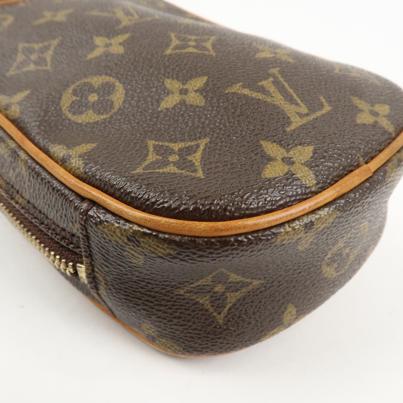 Louis Vuitton Monogram Pochette Gange Cross Body Bag M51870