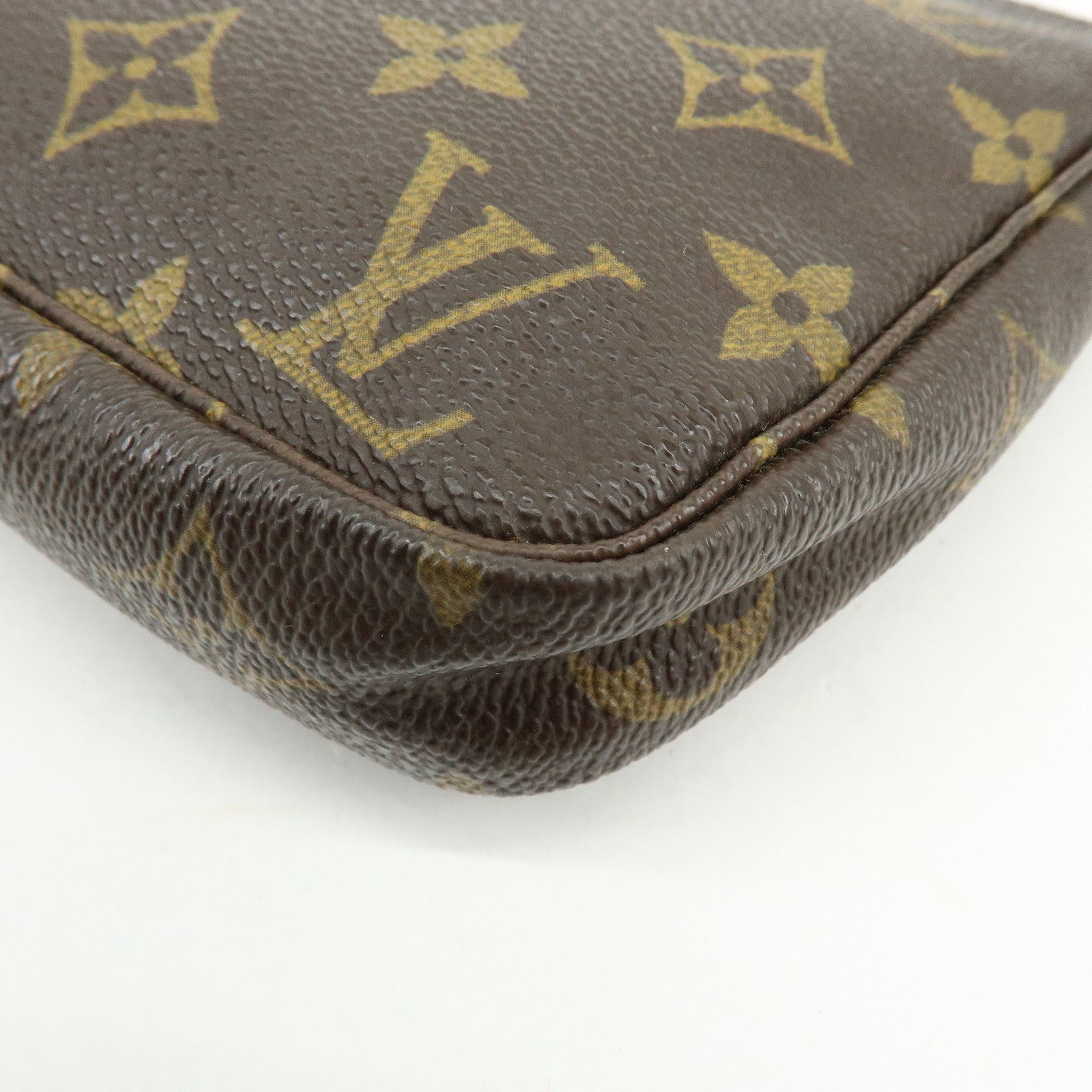 Louis Vuitton Monogram Pochette Accessoires Pouch Hand Bag M51980