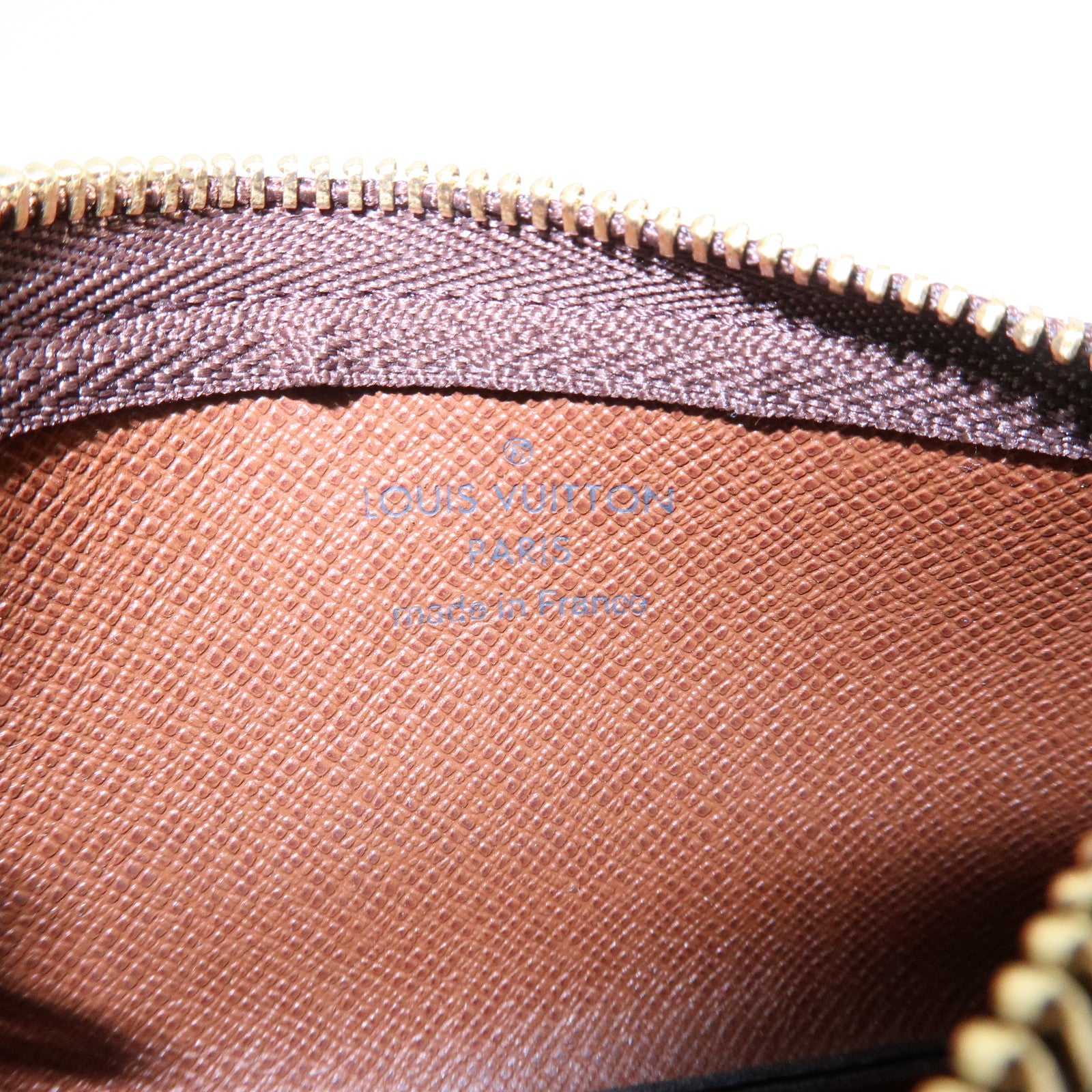 Louis Vuitton Monogram Pochette Cles Coin Case Key Case M62650
