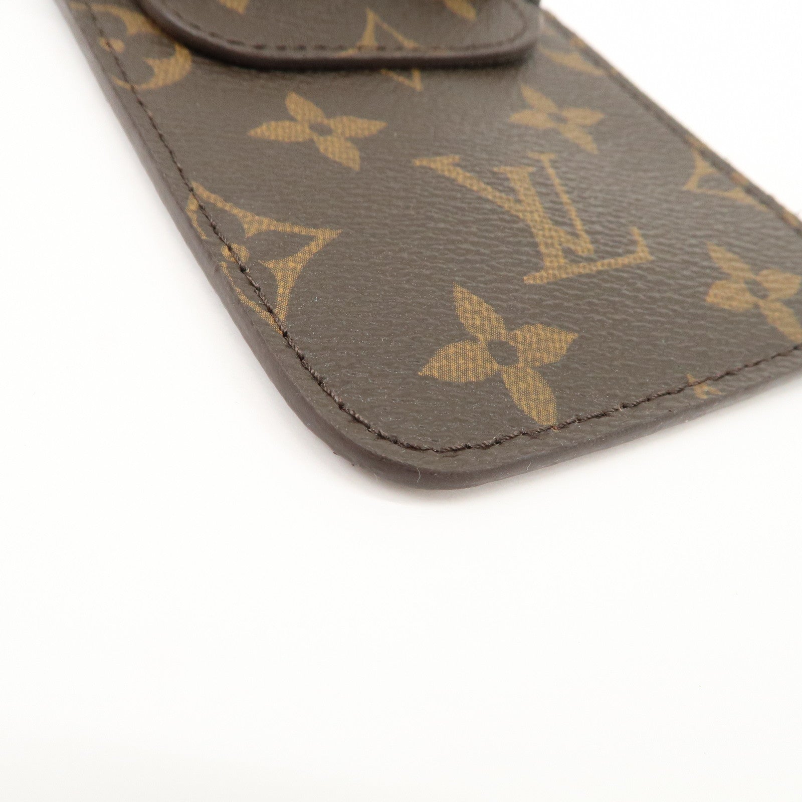 Louis Vuitton Monogram Canvas Phone Case Brown M60373