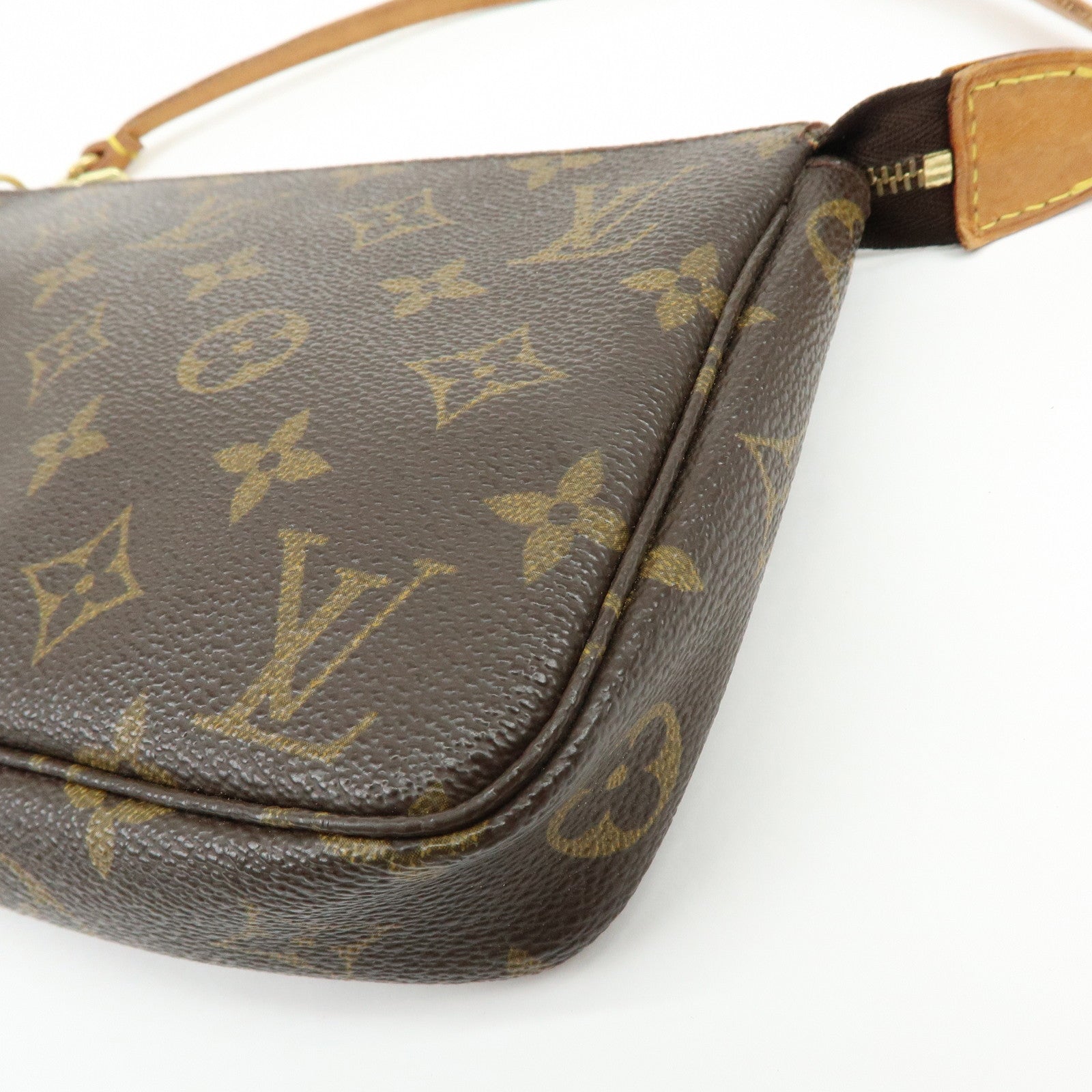 Louis Vuitton Monogram Pochette Accessoires Pouch Hand Bag M51980