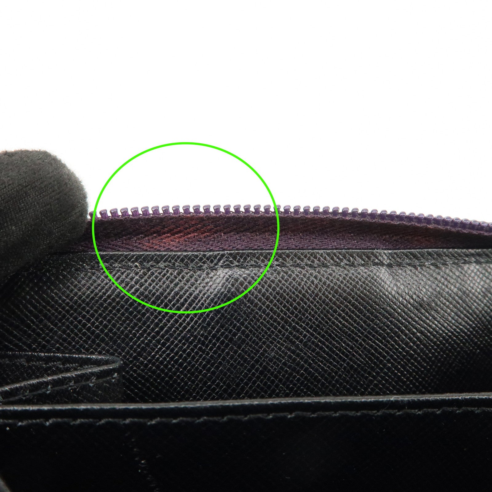 PRADA Nylon Bi-fold Round Zippy Compact Wallet Black