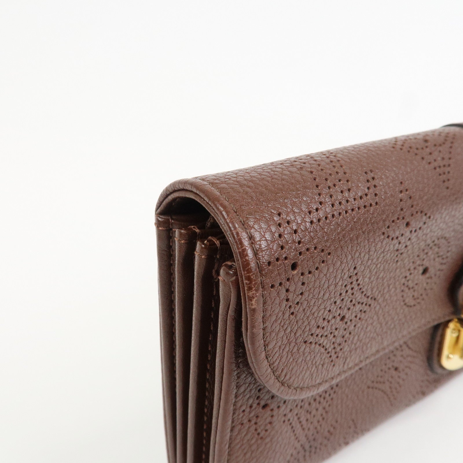 Louis Vuitton Monogram Mahina Portefeuilles Amelia Long Wallet Acajou M58125