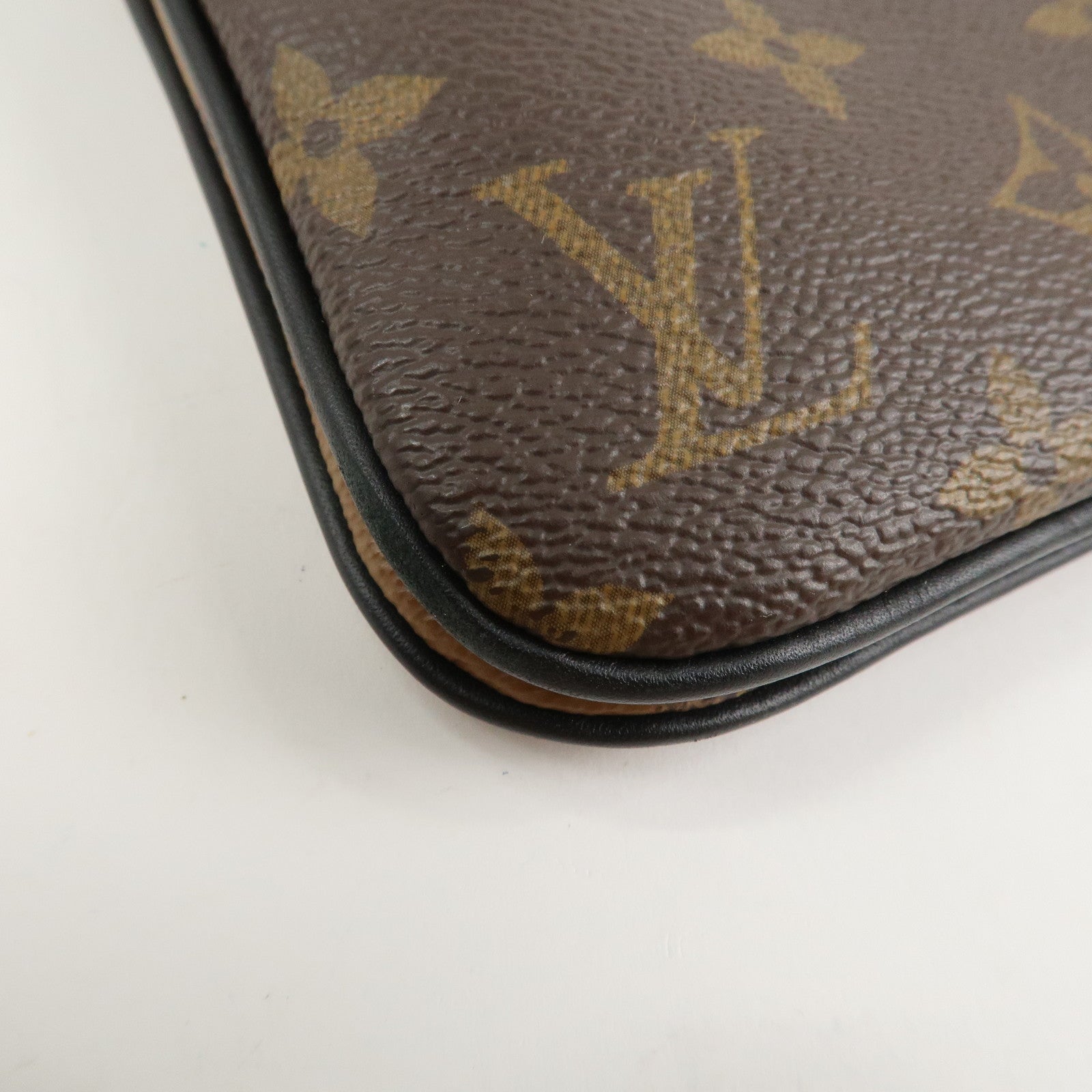 Louis Vuitton Monogram Reverse Pochette Double Zip Bag M69203